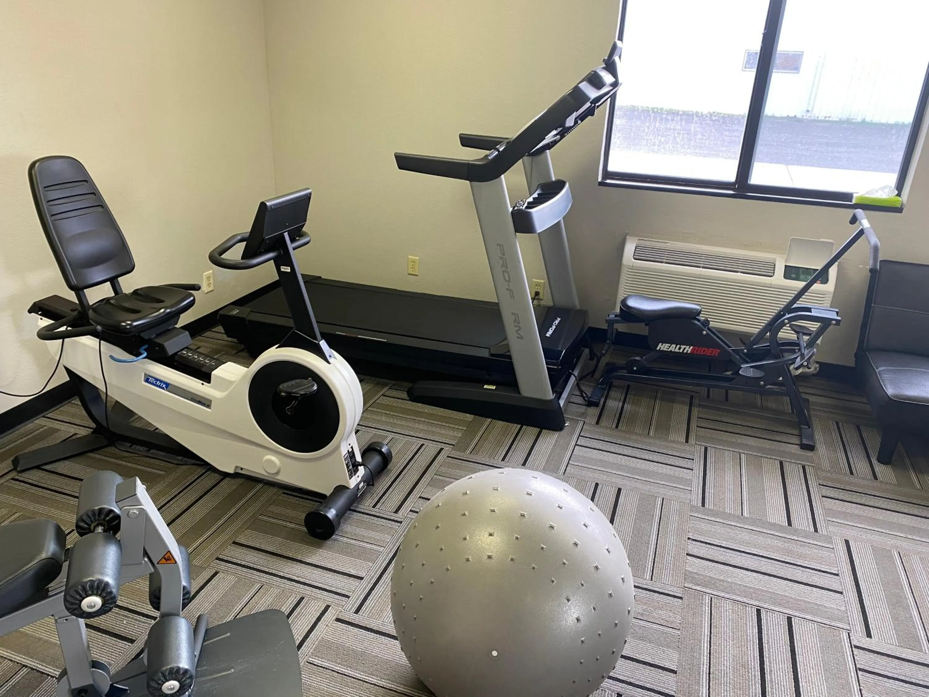 Fitness centre/facilities in Eco-Lux Inn Norfolk