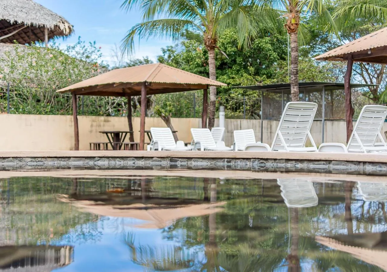 Swimming pool in Hotel Guanacaste Lodge