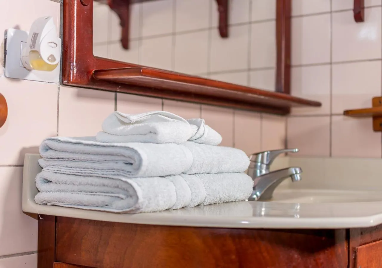 Bathroom in Hotel Guanacaste Lodge