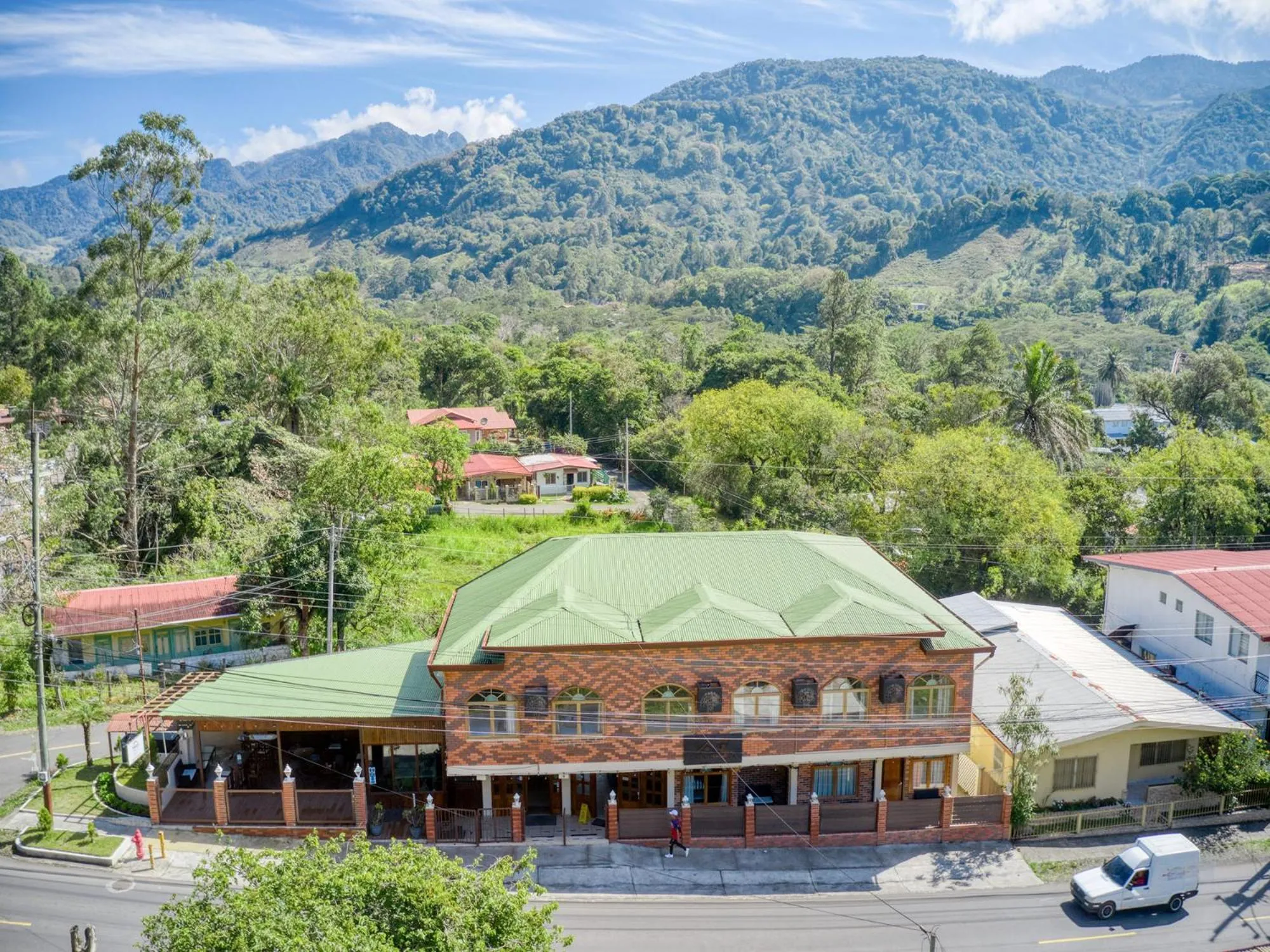 Property building in Hotel La Casa de la Abuela