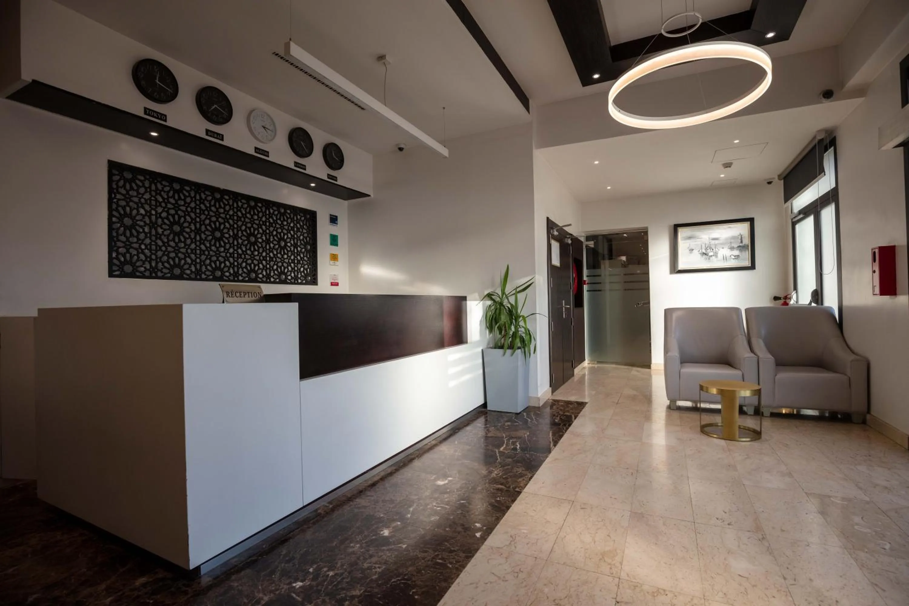 Lobby or reception in Hotel Best Night 2