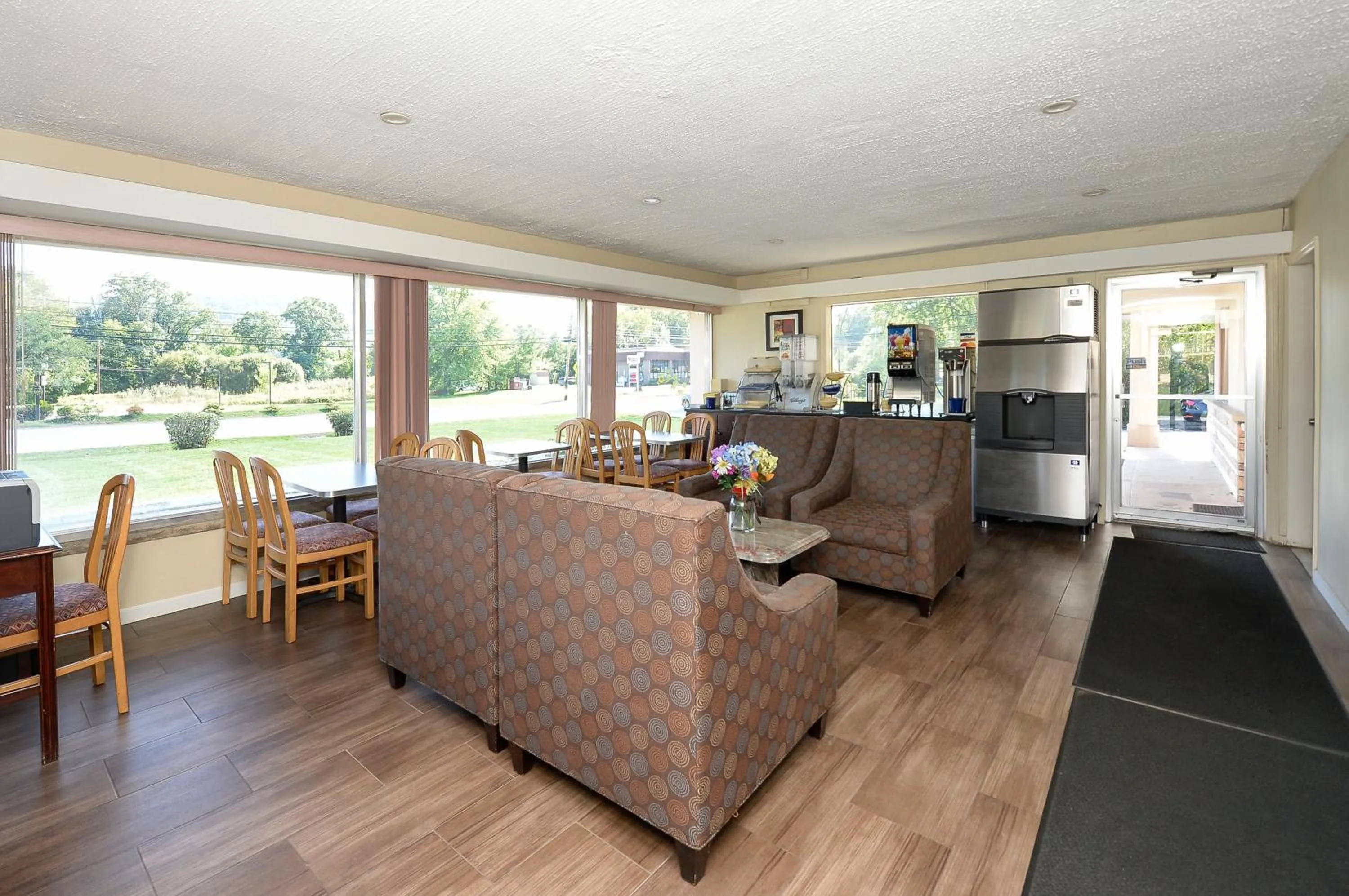 Lobby or reception in Americas Best Value Inn at Central Valley-Woodbury