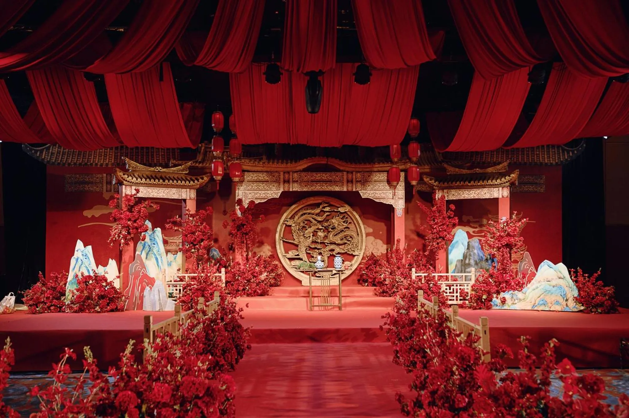 Meeting/conference room in Crowne Plaza Xuzhou Dalong Lake by IHG