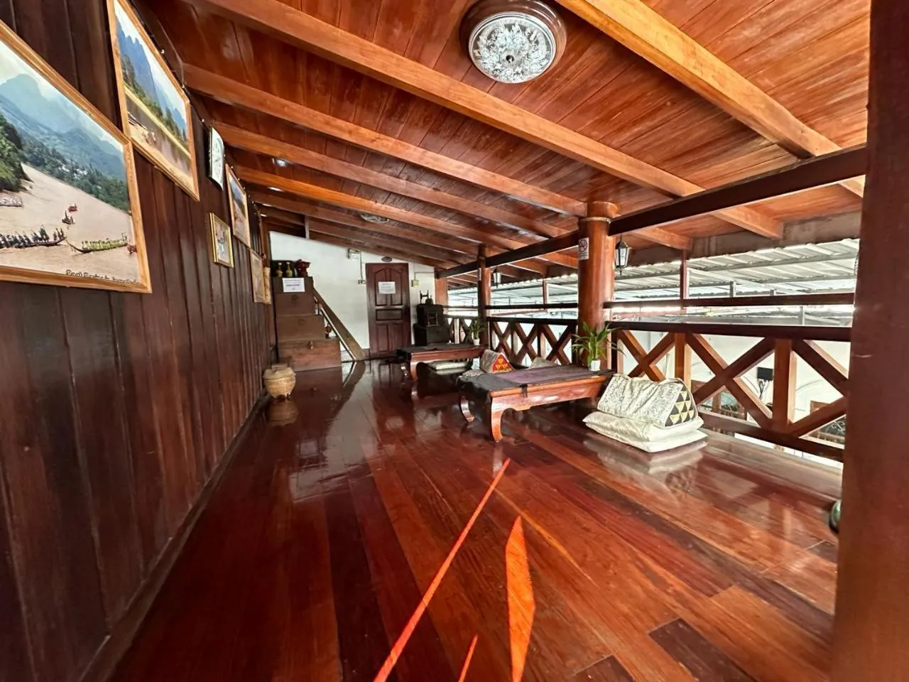 Seating area in Rattana Guesthouse