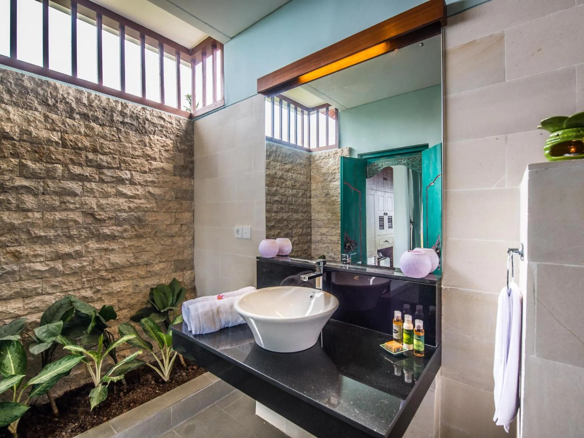 Bathroom in Aslin Villa