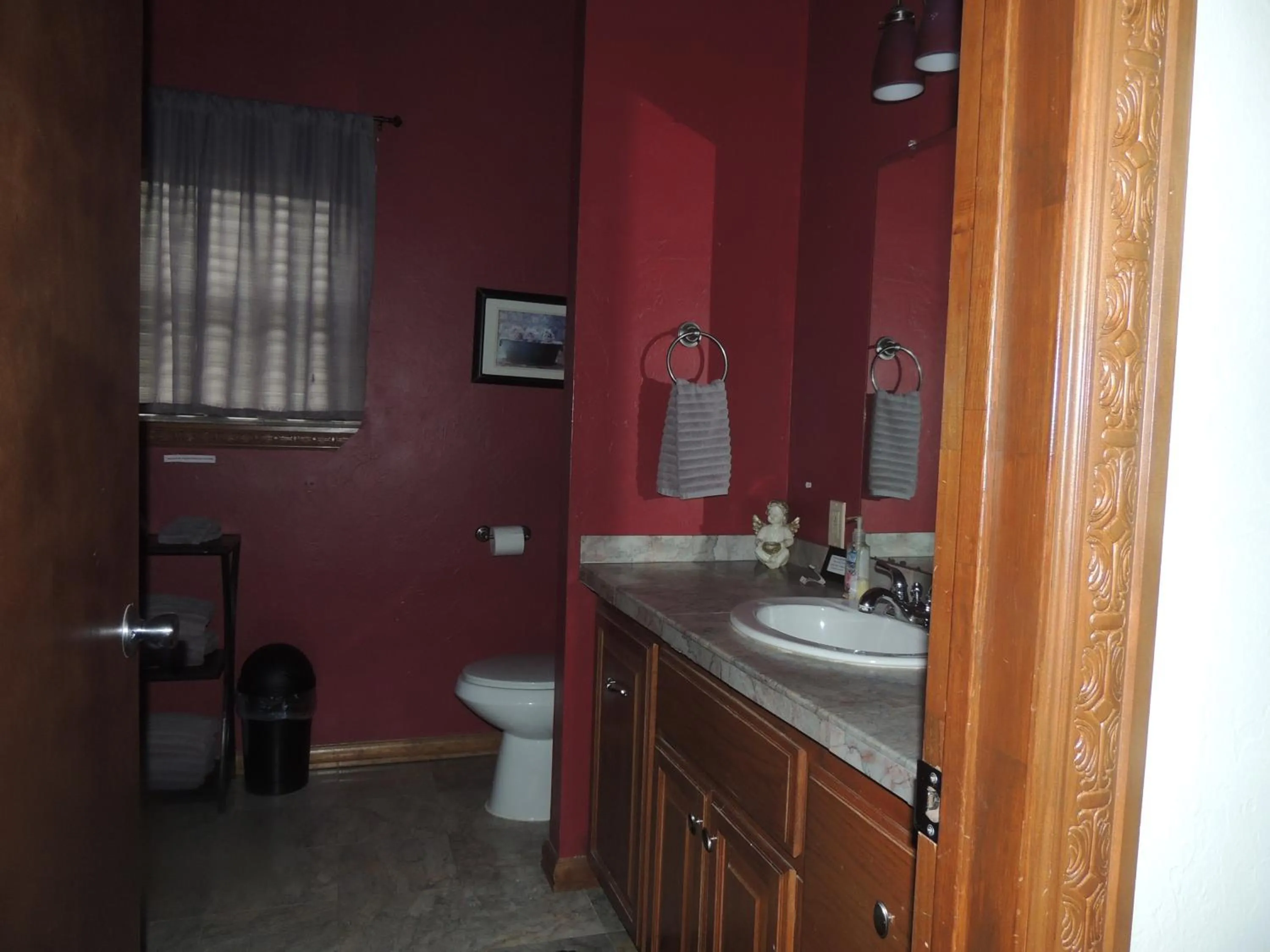 The Whispering Pines Inn