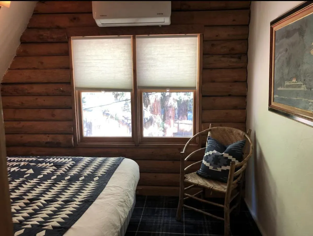 Bed in The Fireside Inn