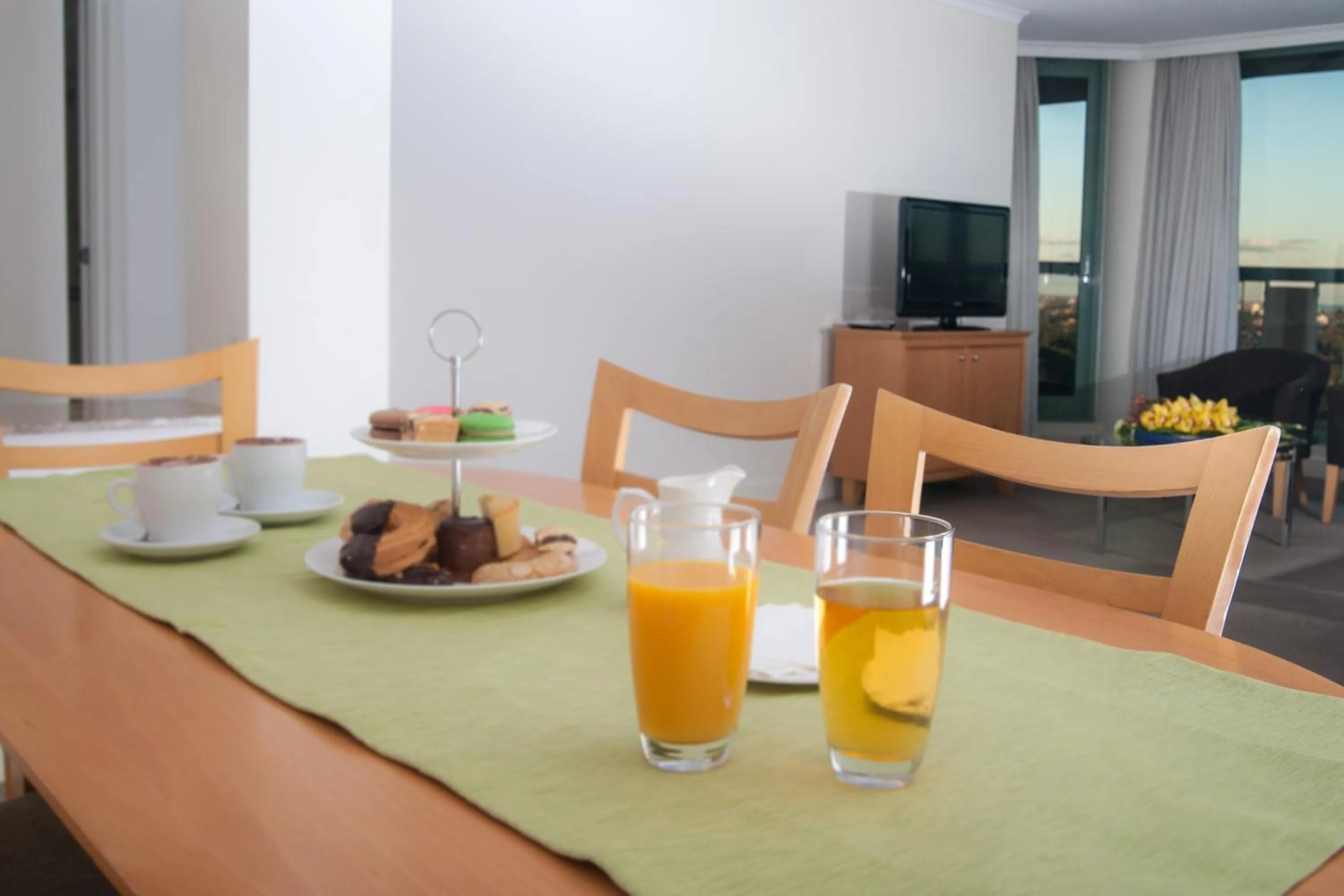 Dining area in The Sebel Sydney Chatswood