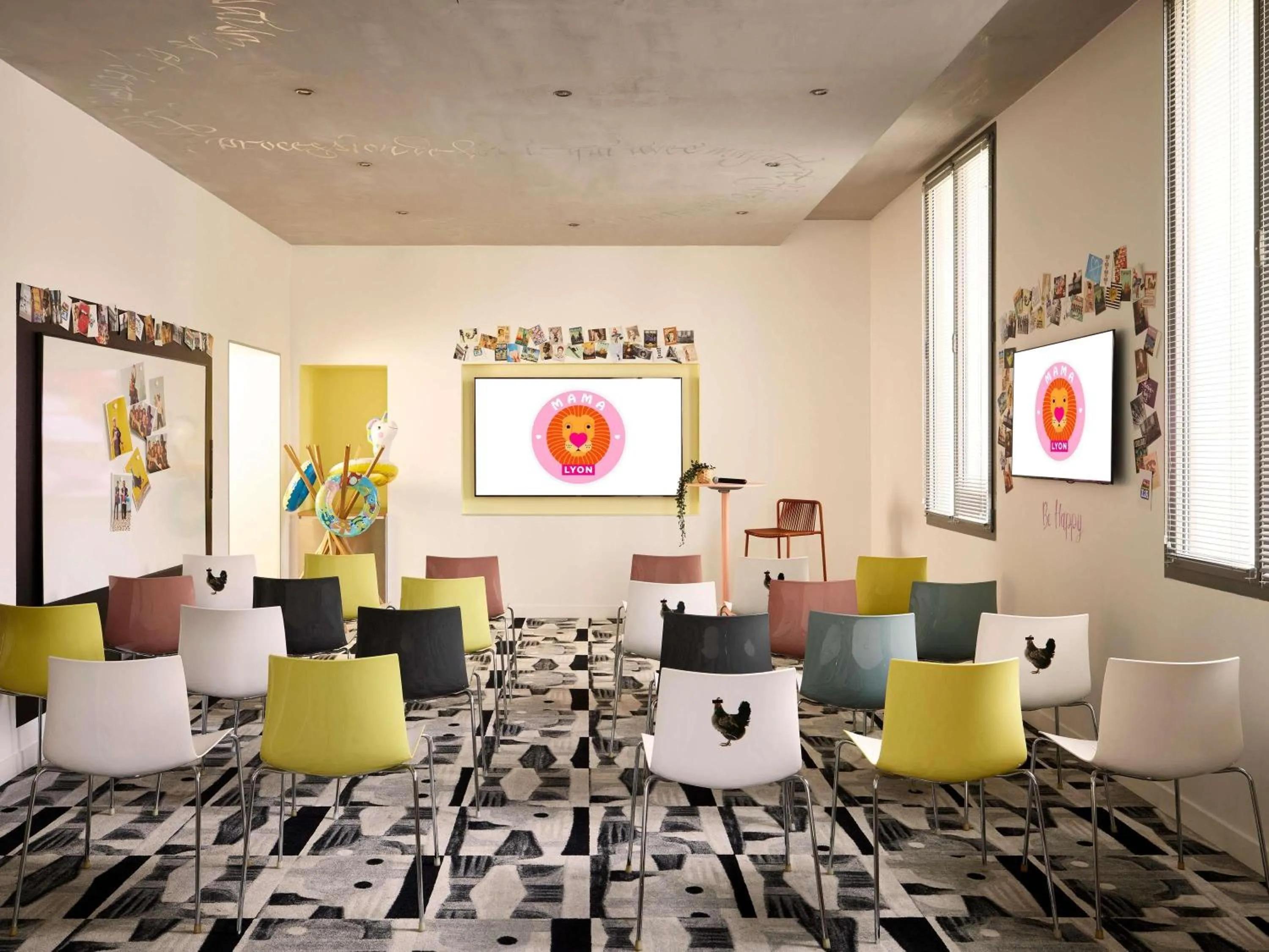 Meeting/conference room in Mama Shelter Lyon
