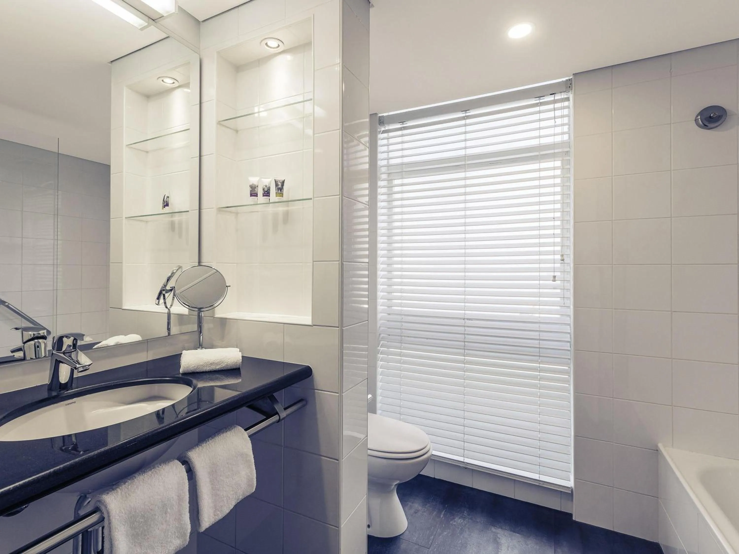 Bedroom in Mercure Brisbane King George Square