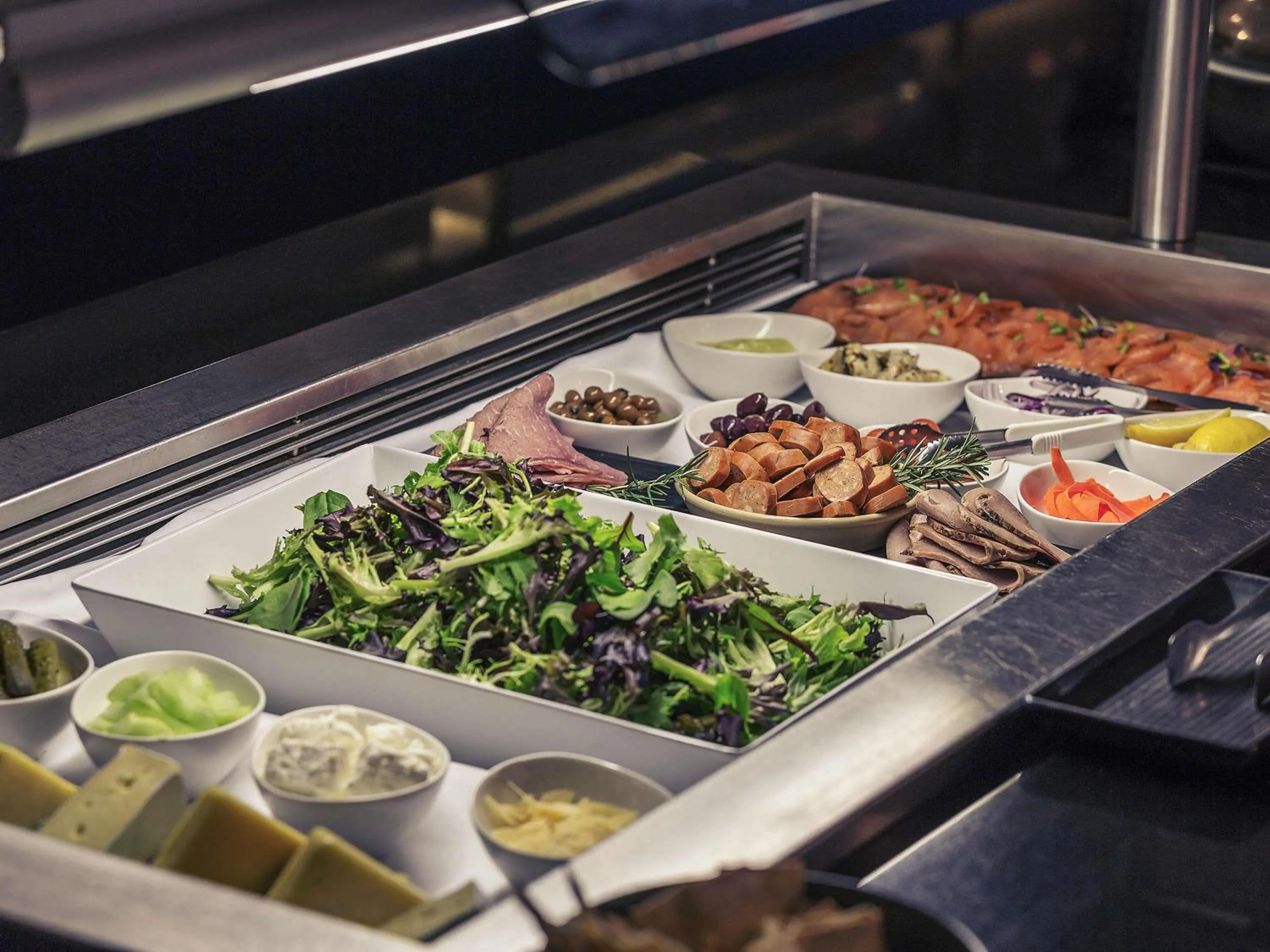 Restaurant/places to eat in Mercure Brisbane King George Square