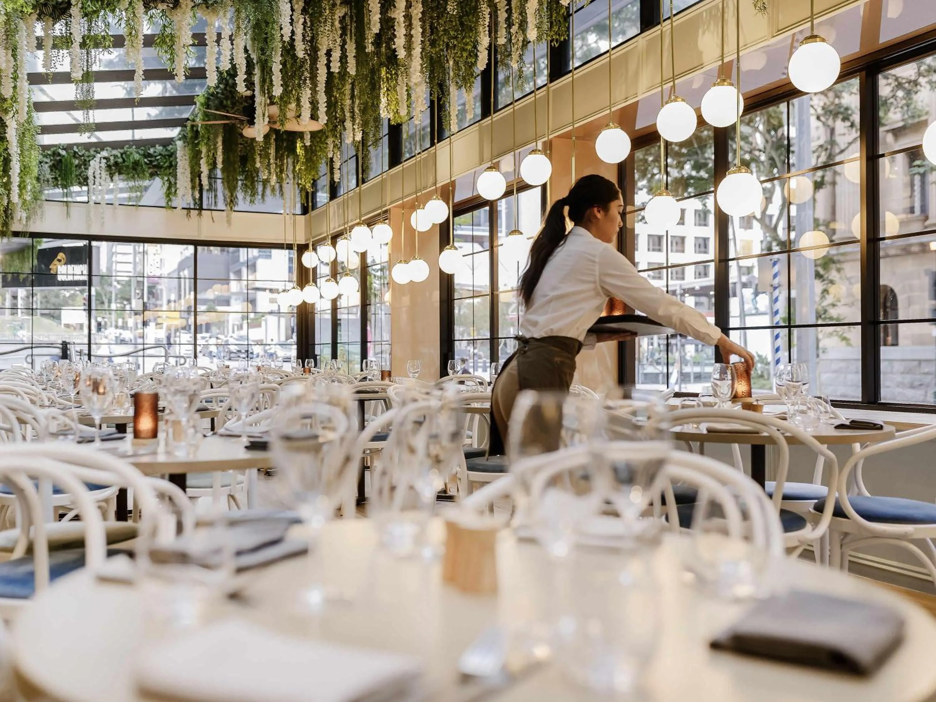 Restaurant/places to eat in Mercure Brisbane King George Square