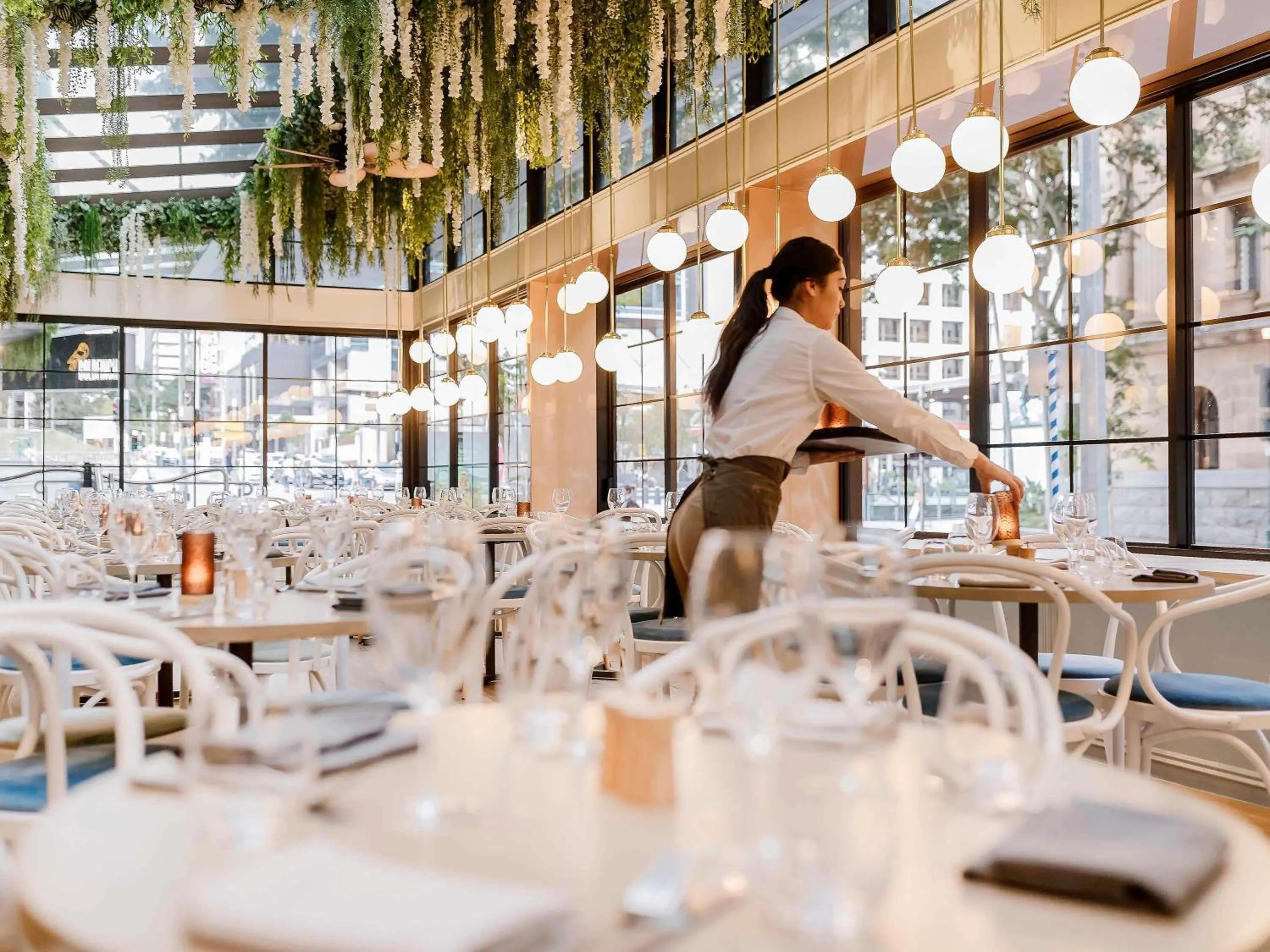 Restaurant/places to eat in Mercure Brisbane King George Square