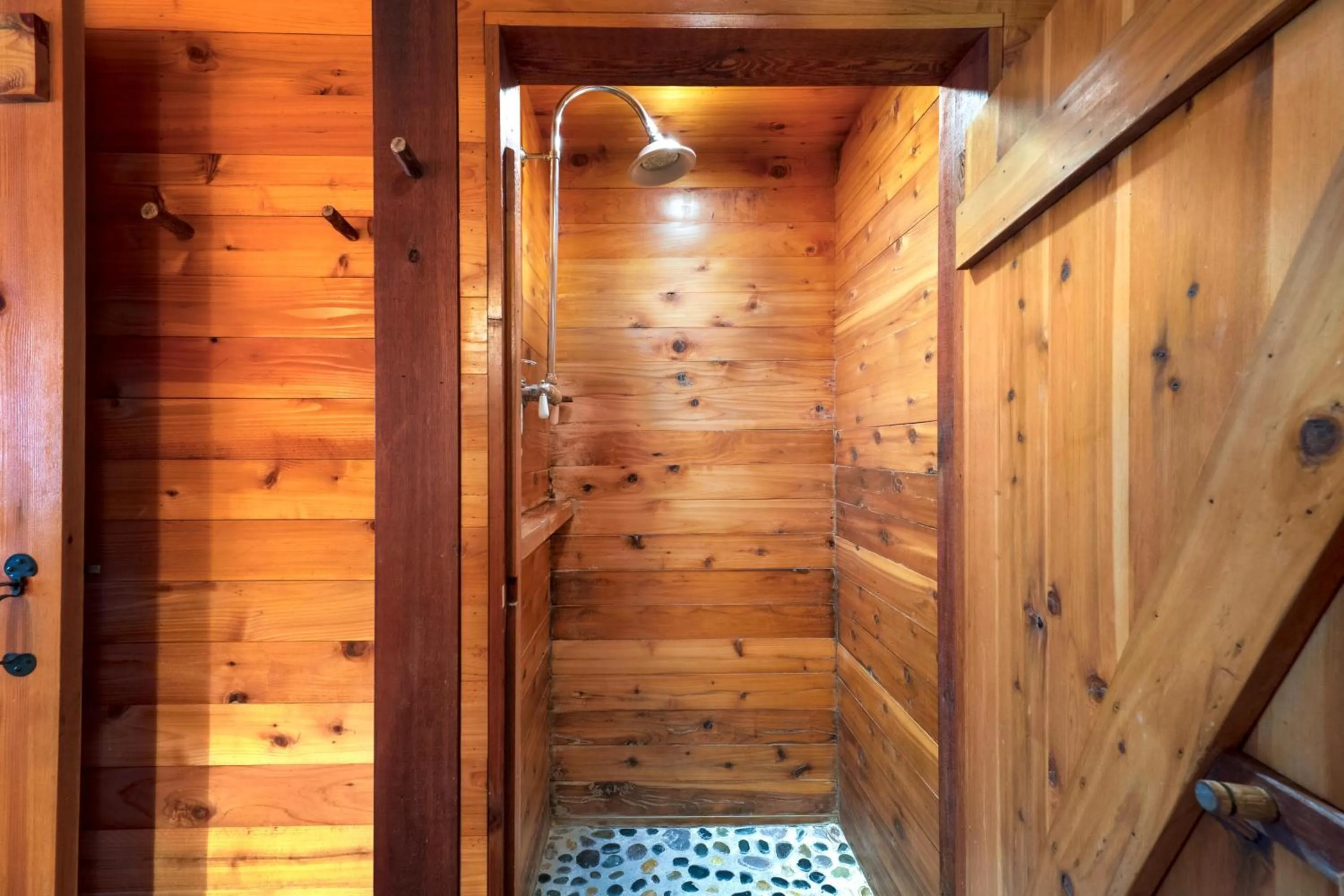 Shower in Corkins Lodge