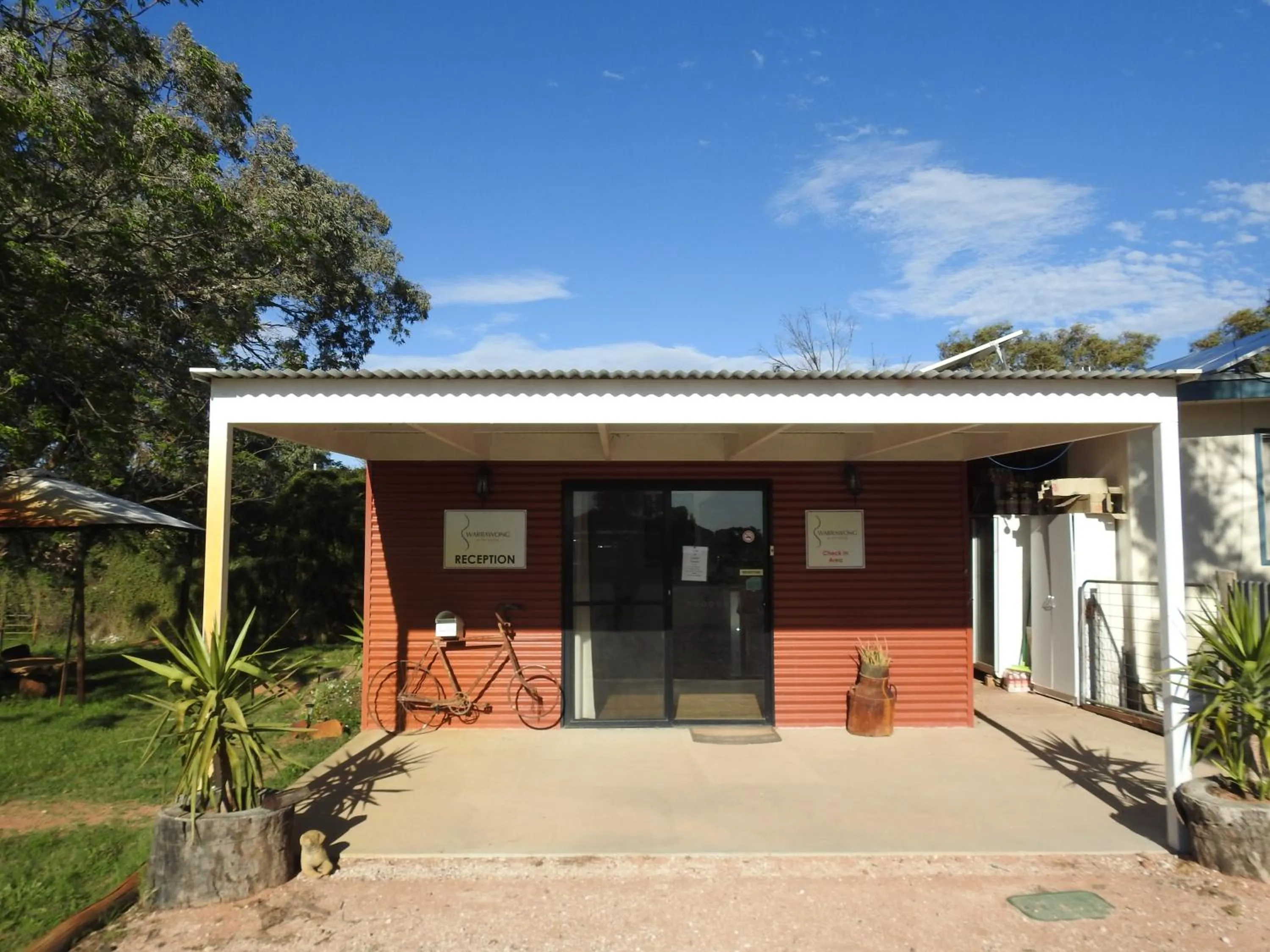 Warrawong on the Darling Wilcannia Holiday Park