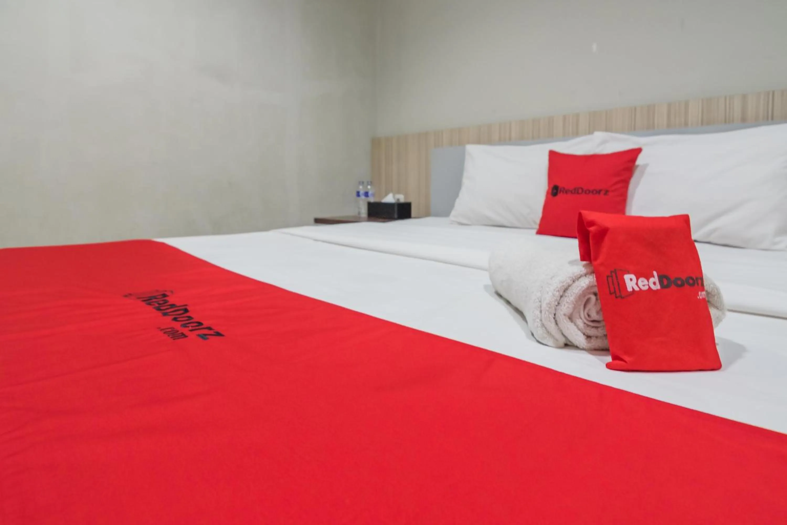 Bedroom in RedDoorz Plus near Simpang Rimbo Jambi
