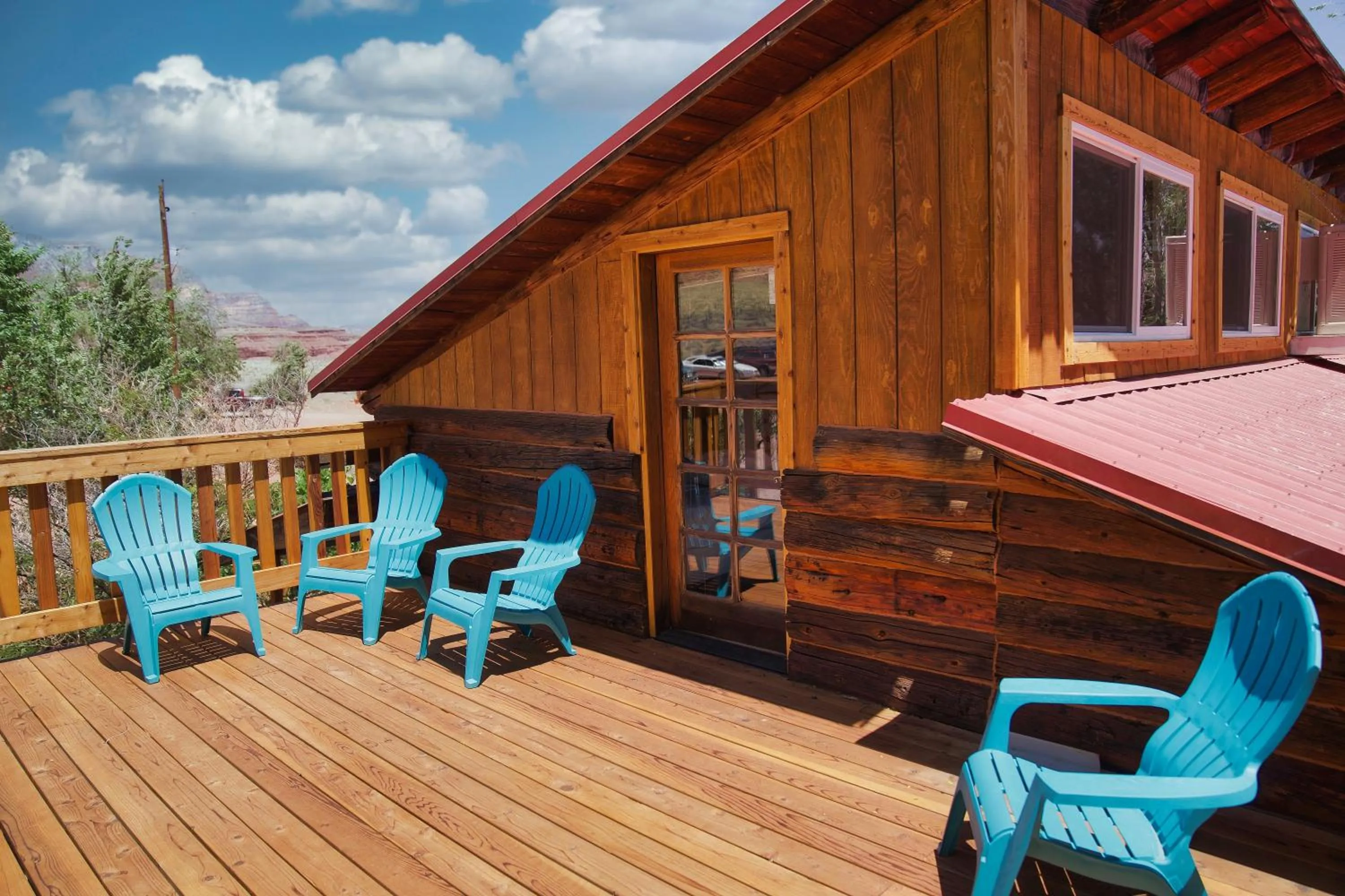 Natural landscape in Lee's Ferry Lodge at Vermilion Cliffs
