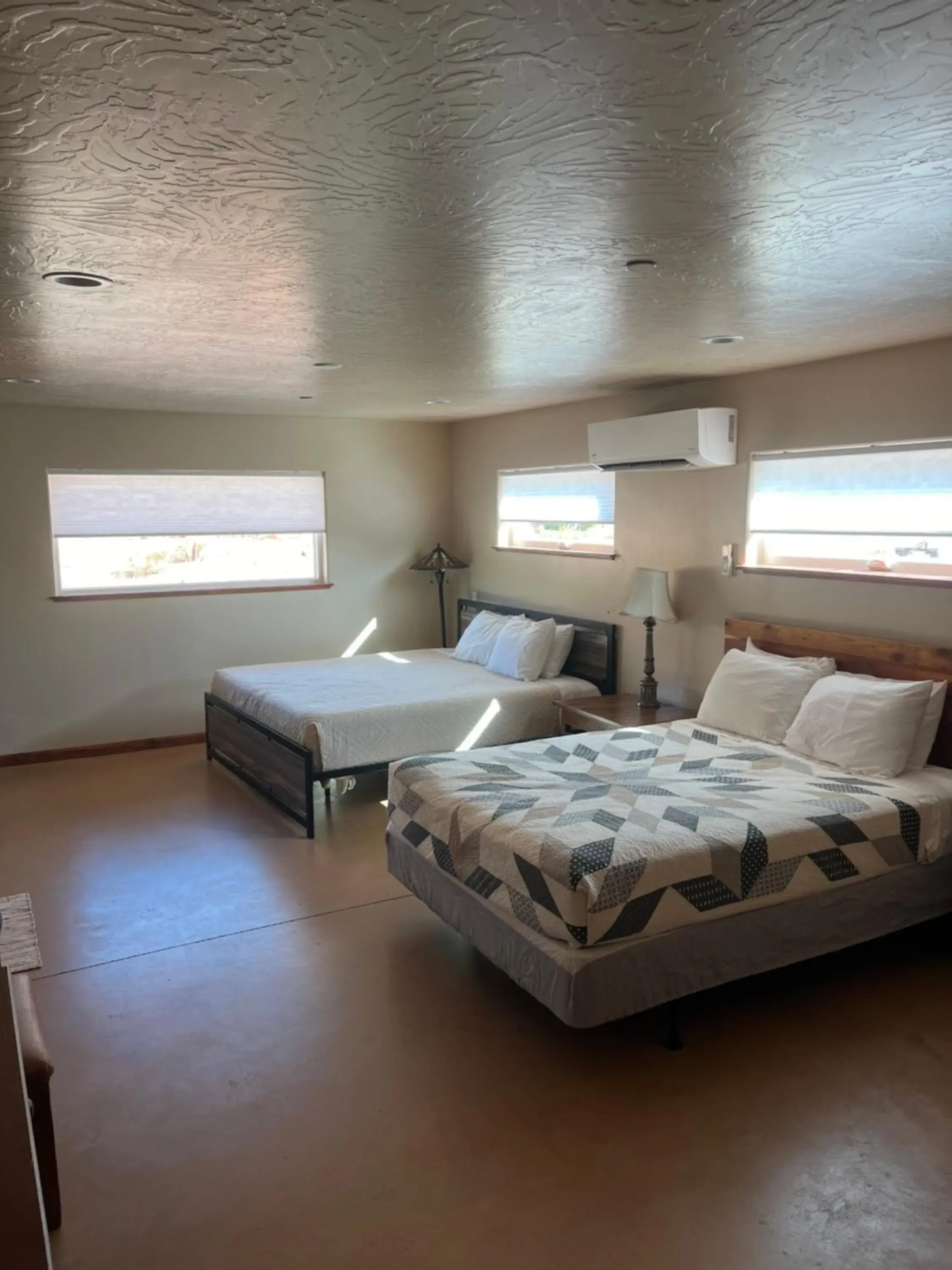 King Room with Mountain View in Lee's Ferry Lodge at Vermilion Cliffs King Room with Mountain View in Lee's Ferry Lodge at Vermilion Cliffs