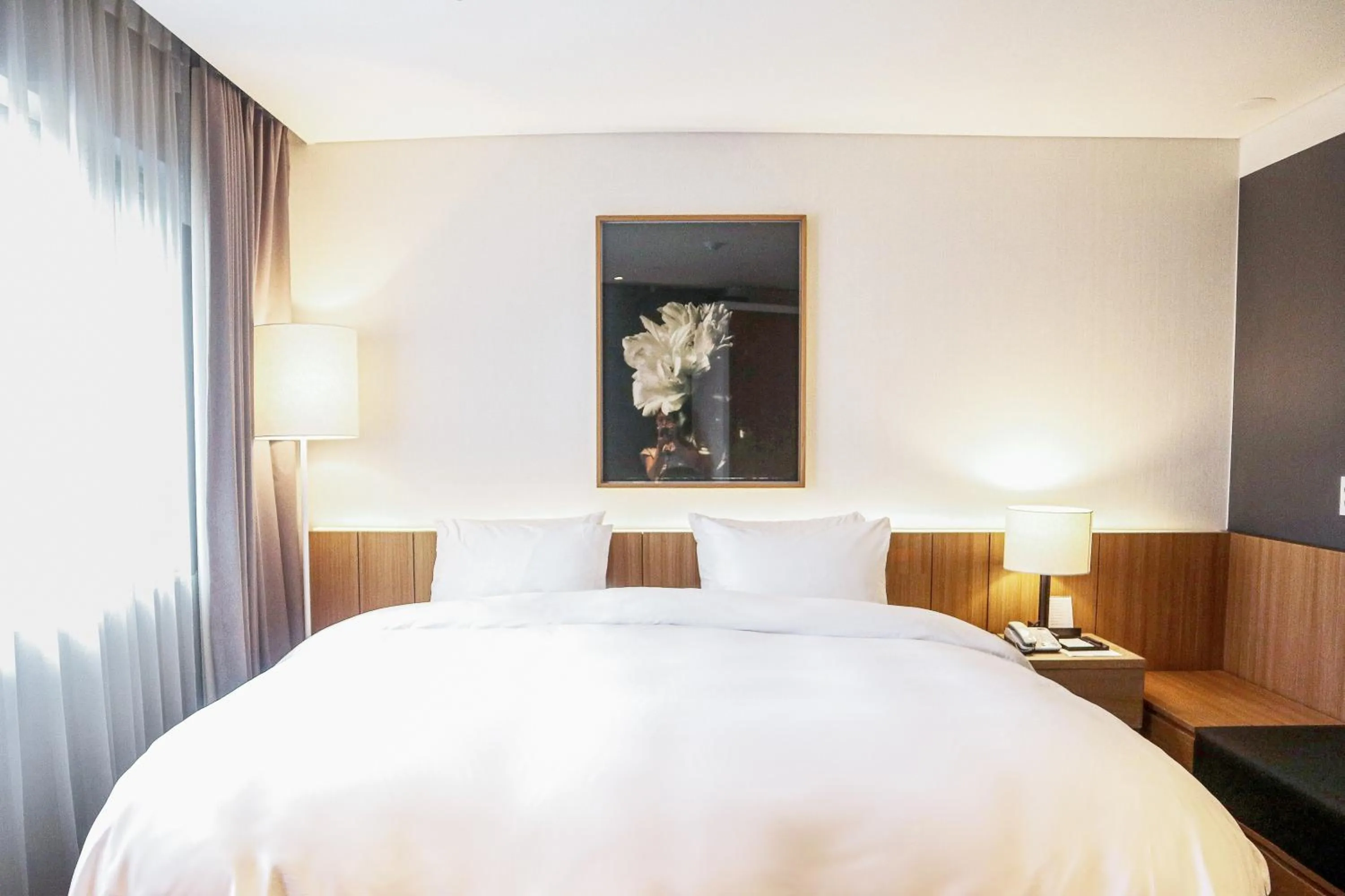 Bed in Eden Paradise Hotel