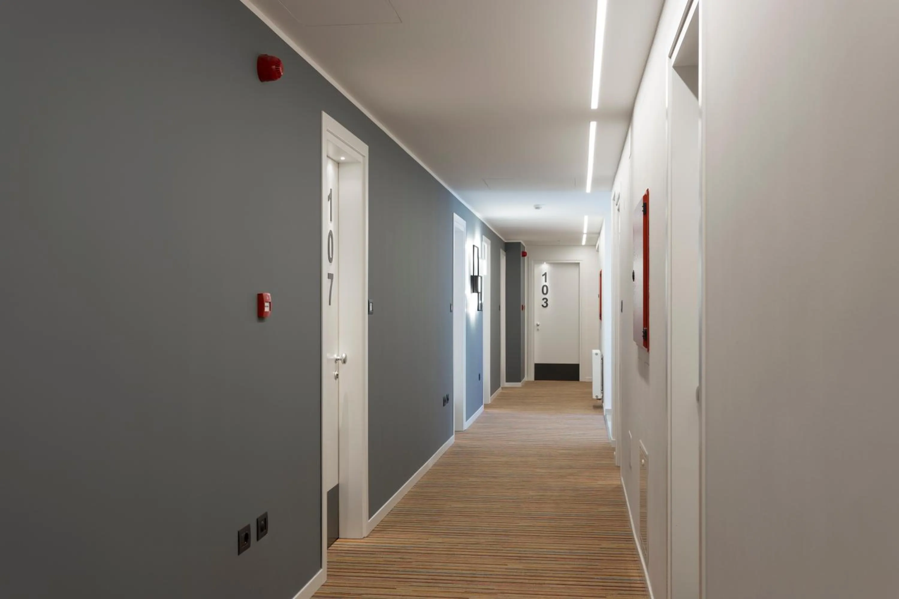 Area and facilities in Tourist Hotel