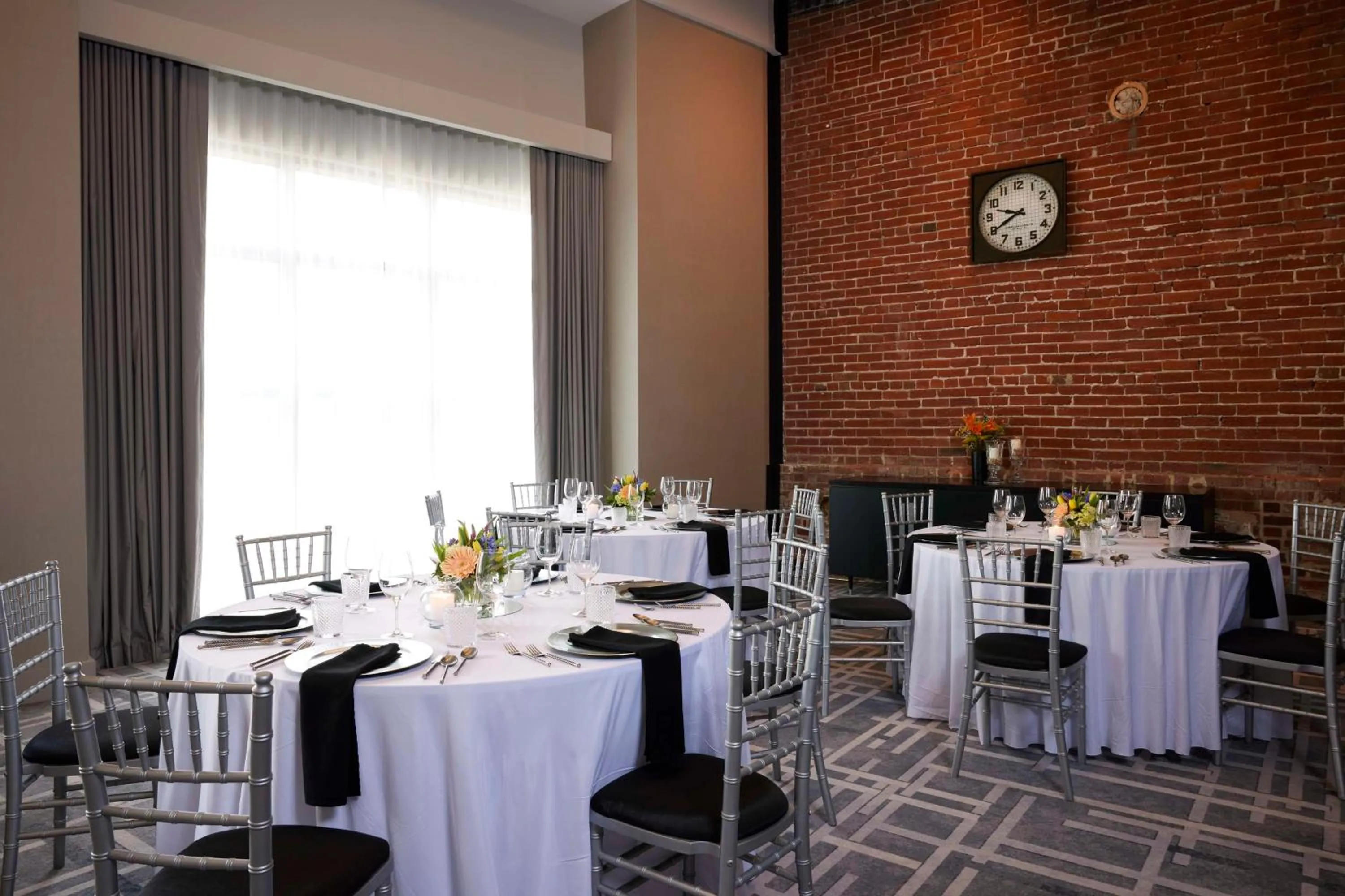 Meeting/conference room in Canopy By Hilton Columbus Downtown Short North