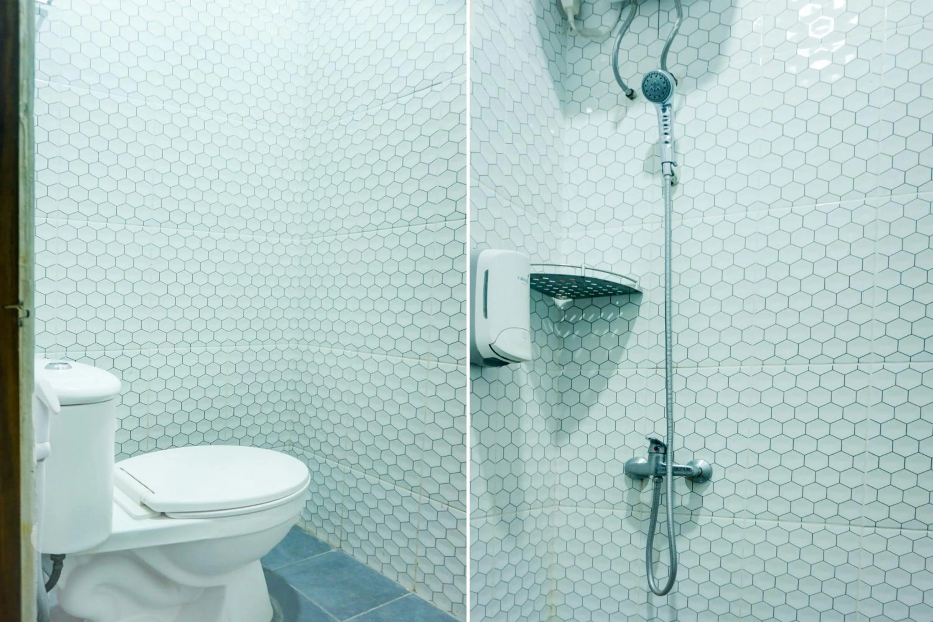 Bathroom in Hotel O Bandar Lampung Near Gor Saburai Formerly Omah Anakku