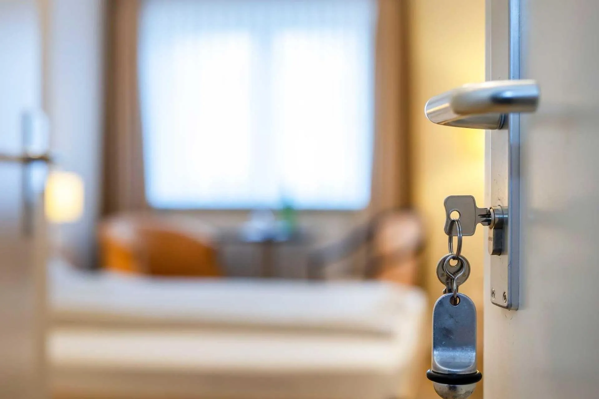 Photo of the whole room, Bed in Landgasthof Struckum