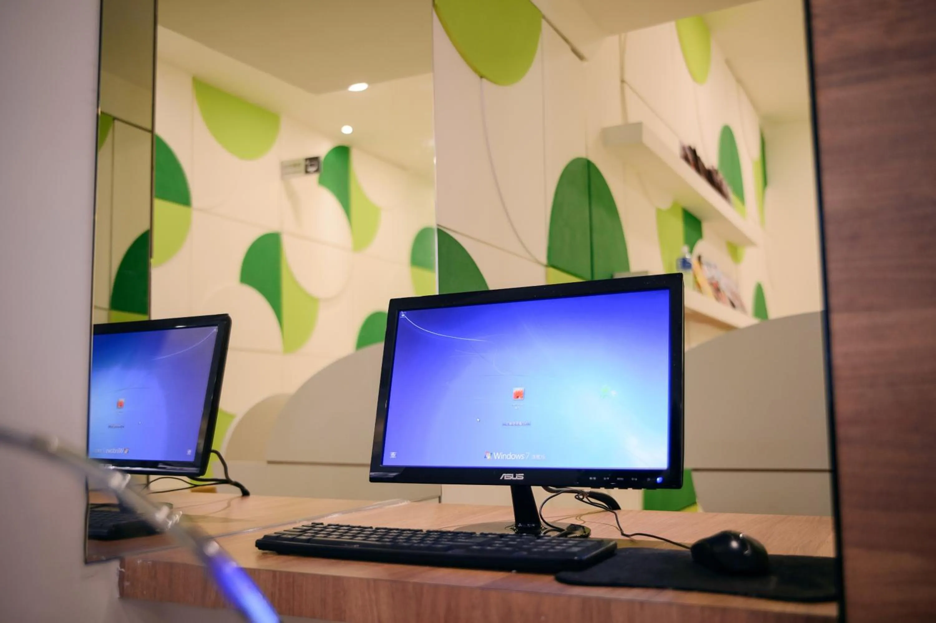 Business facilities in KIWI-Taichung Station Branch 1