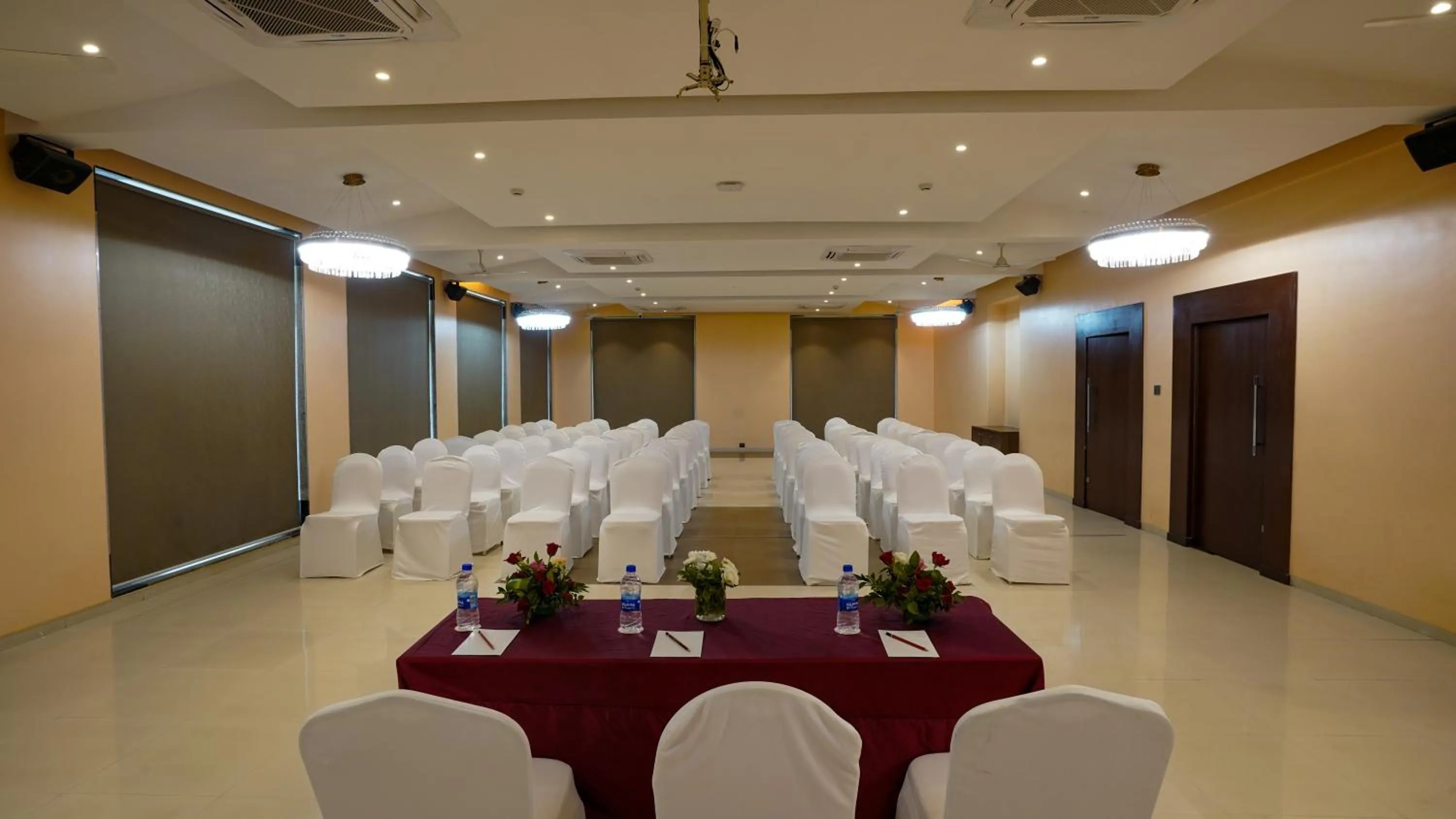 Banquet/Function facilities in 7 Apple Resort, Lonavala
