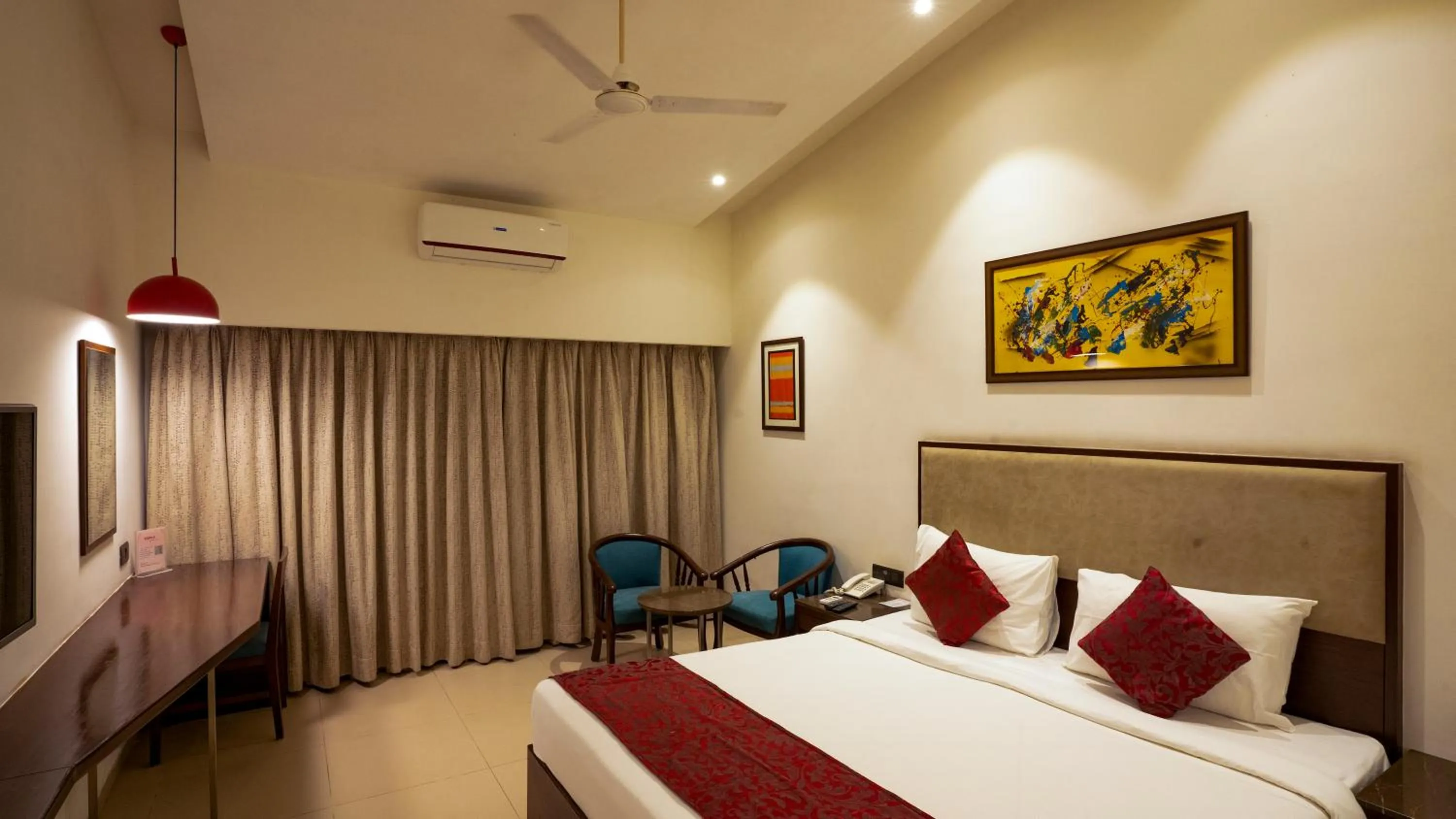 Photo of the whole room, Bed in 7 Apple Resort, Lonavala