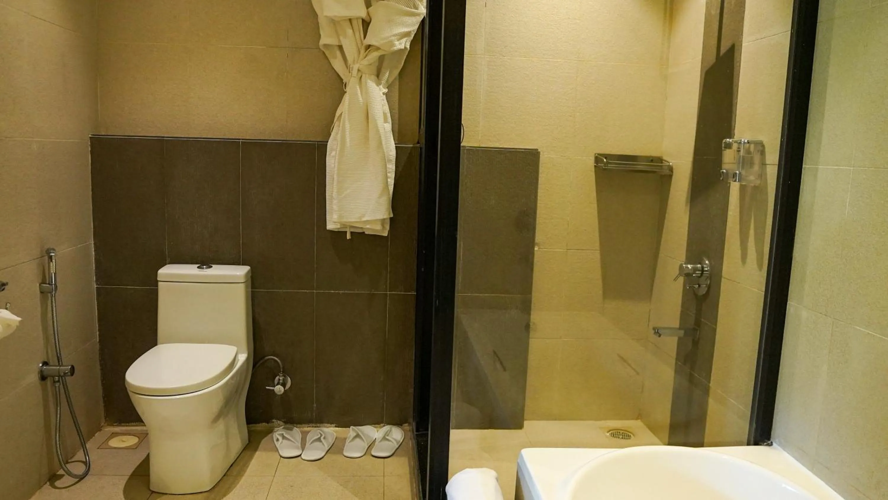 Toilet in 7 Apple Resort, Lonavala