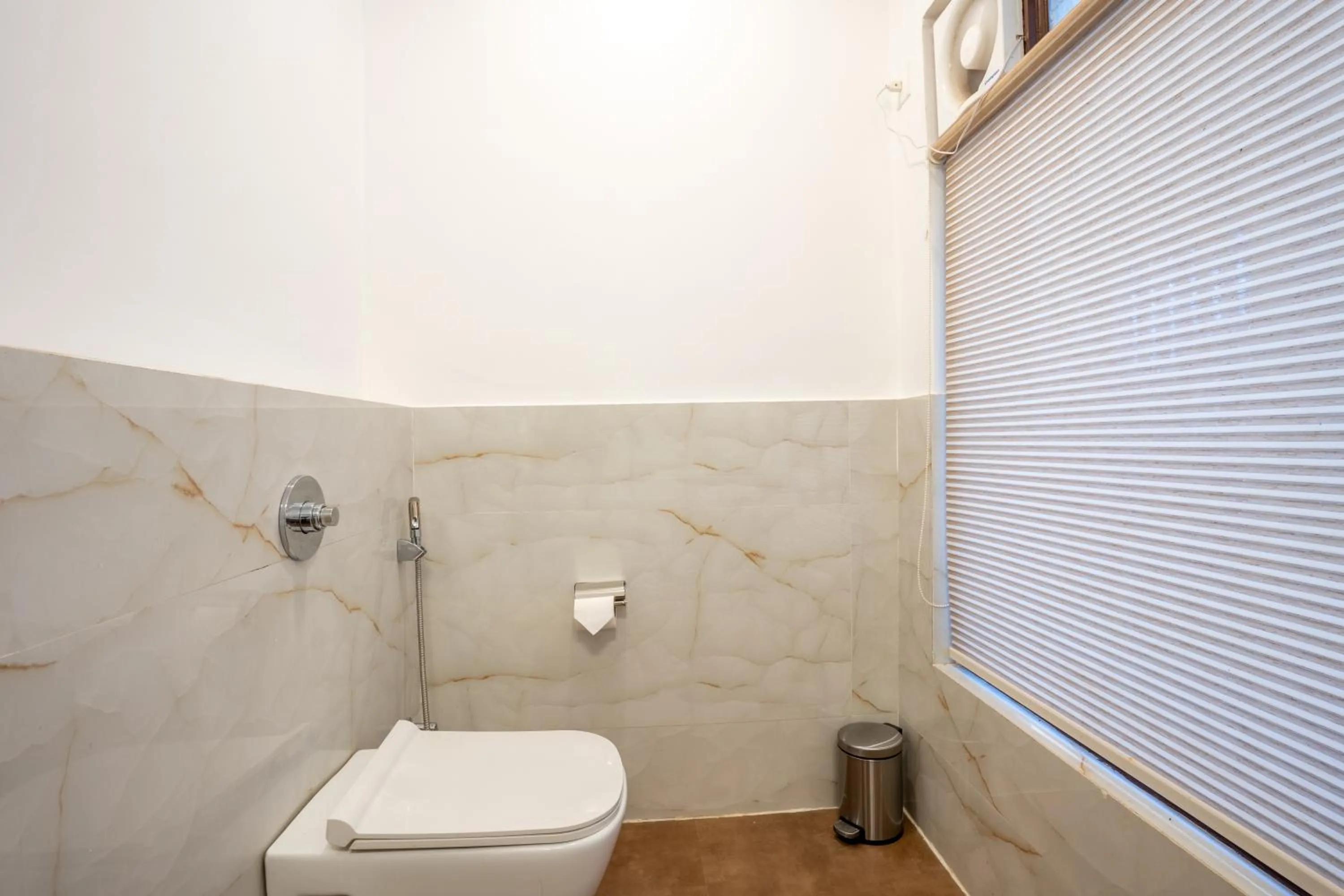 Toilet in JuSTa Alwarbagh Sariska