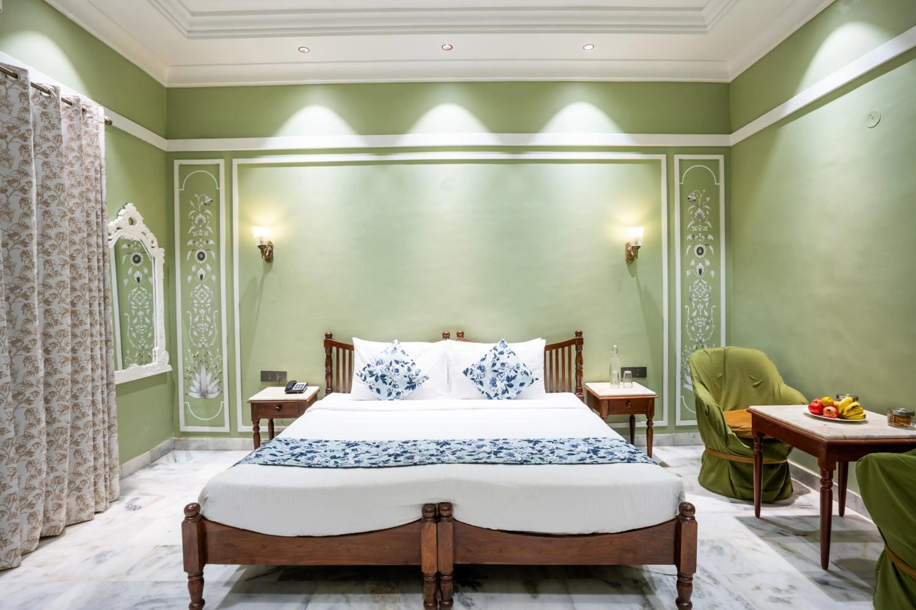 Photo of the whole room, Bed in JuSTa Alwarbagh Sariska