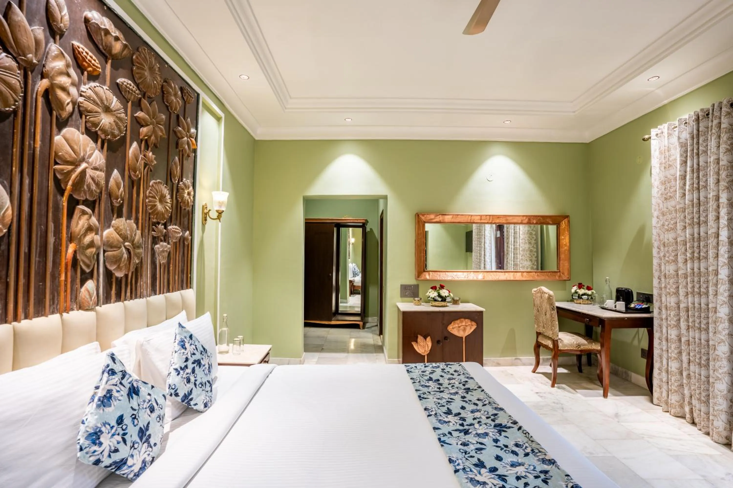 Photo of the whole room, Bed in JuSTa Alwarbagh Sariska