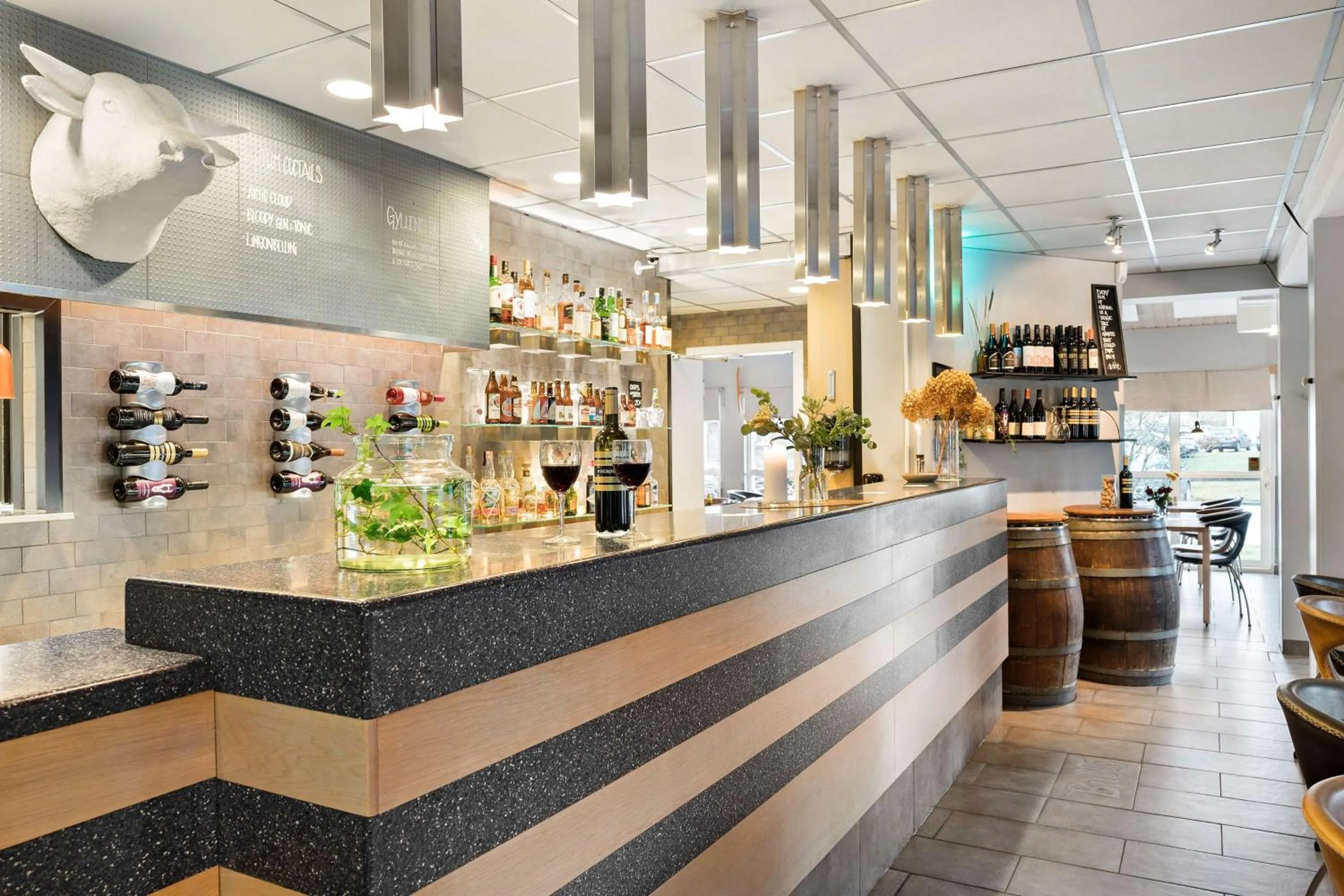 Lounge or bar in Best Western Hotel Vrigstad