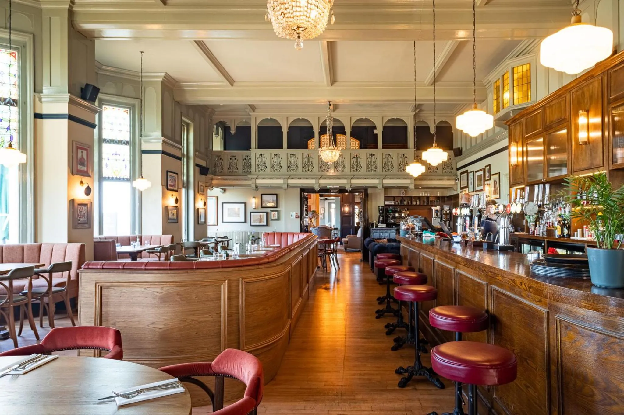 Restaurant/places to eat in Cliftonville Hotel