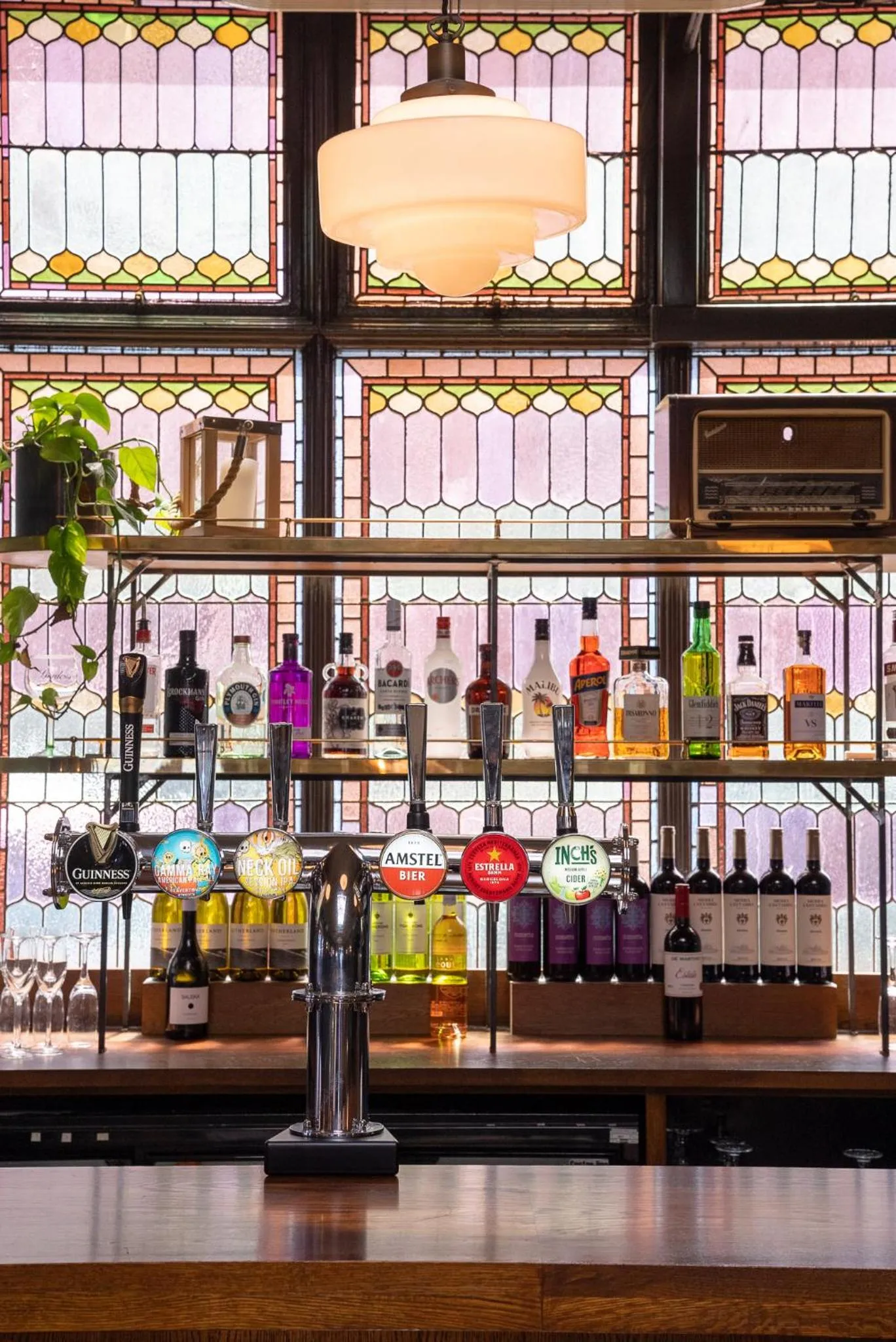 Lounge or bar in Cliftonville Hotel