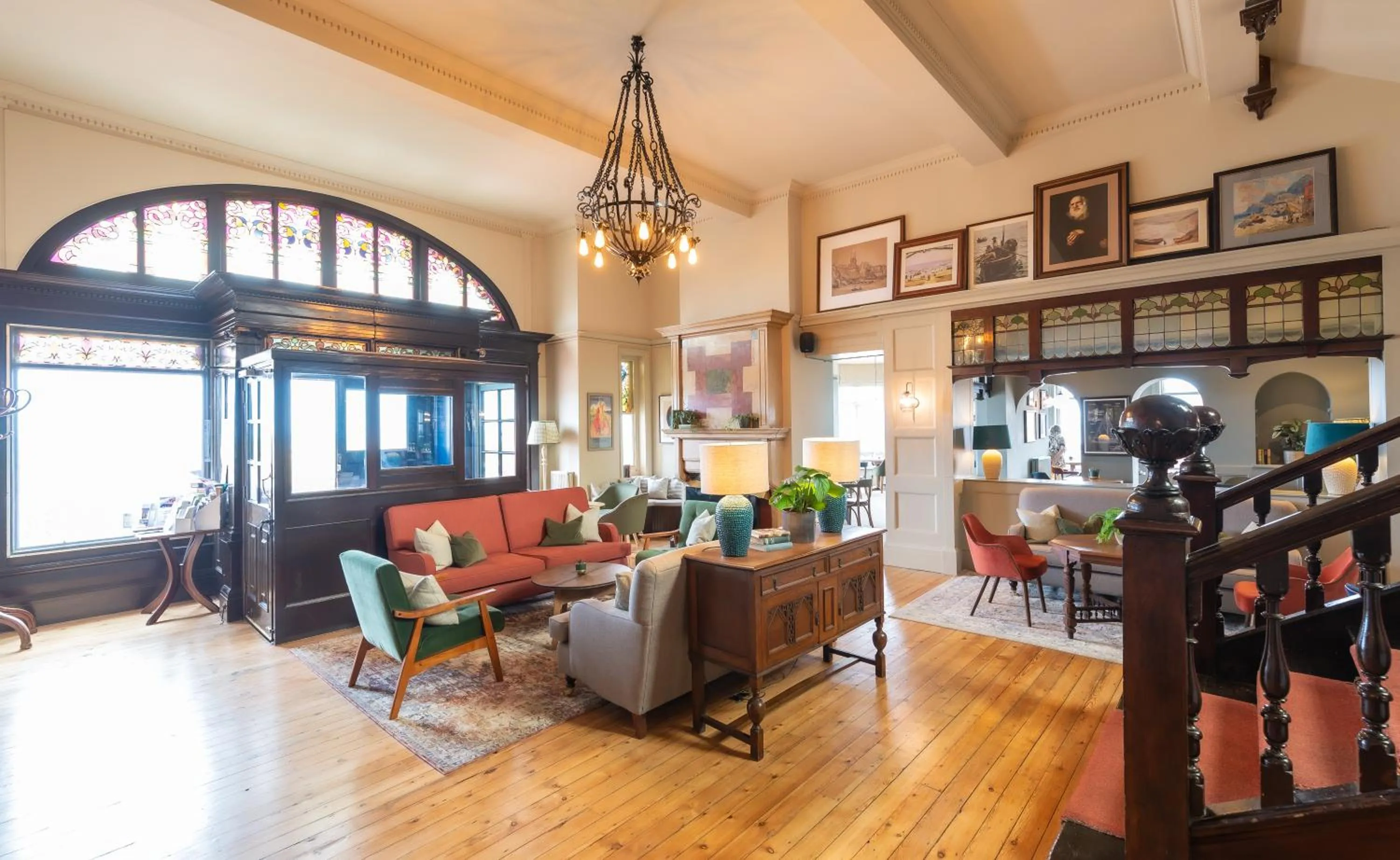 Restaurant/places to eat in Cliftonville Hotel