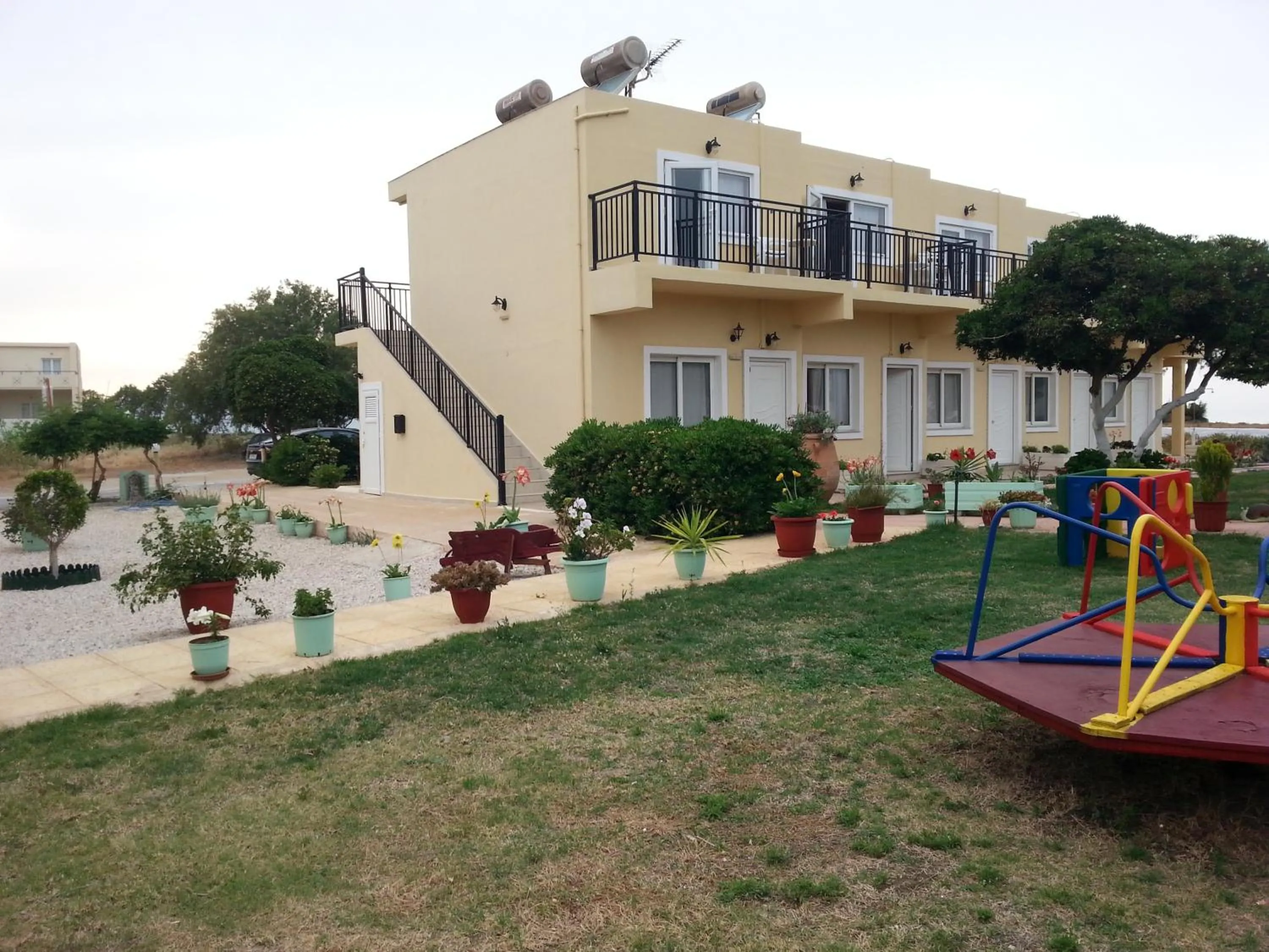 Facade/entrance in Baladinos Apartments