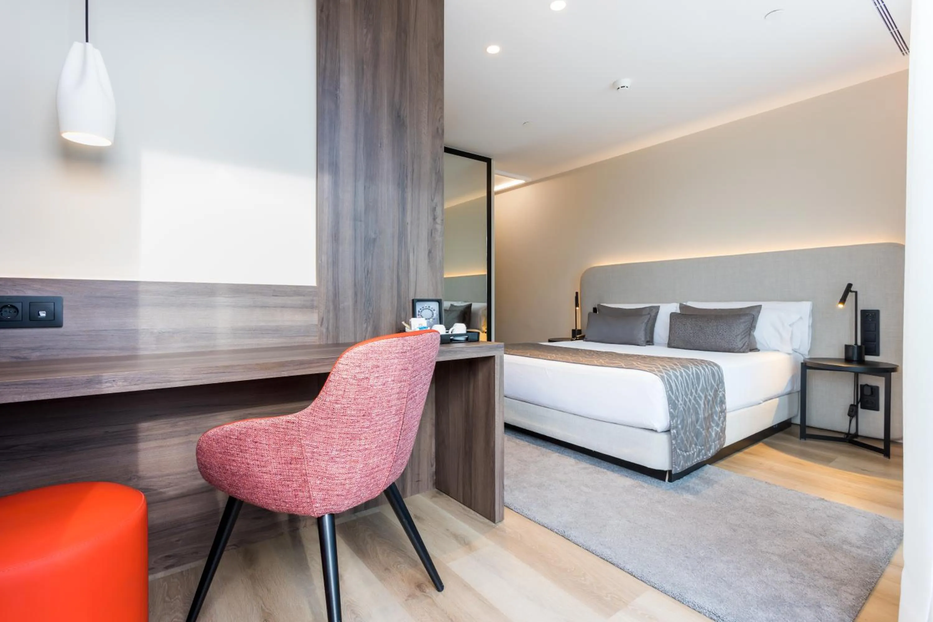 Bed in Hotel Royal Passeig de Gracia