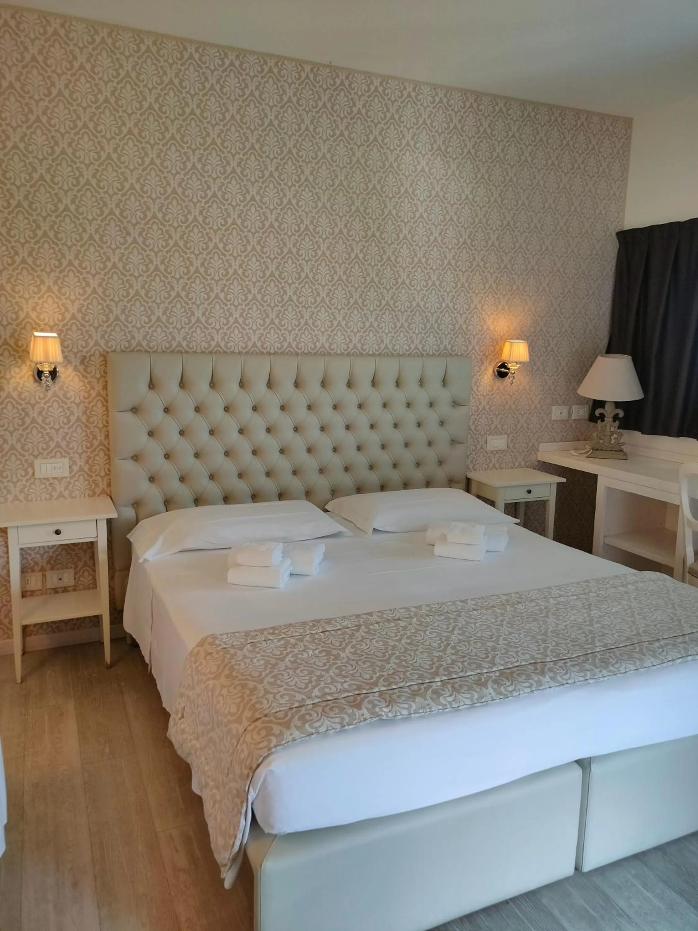 Bed in Nuova Opera Rooms & Apartment