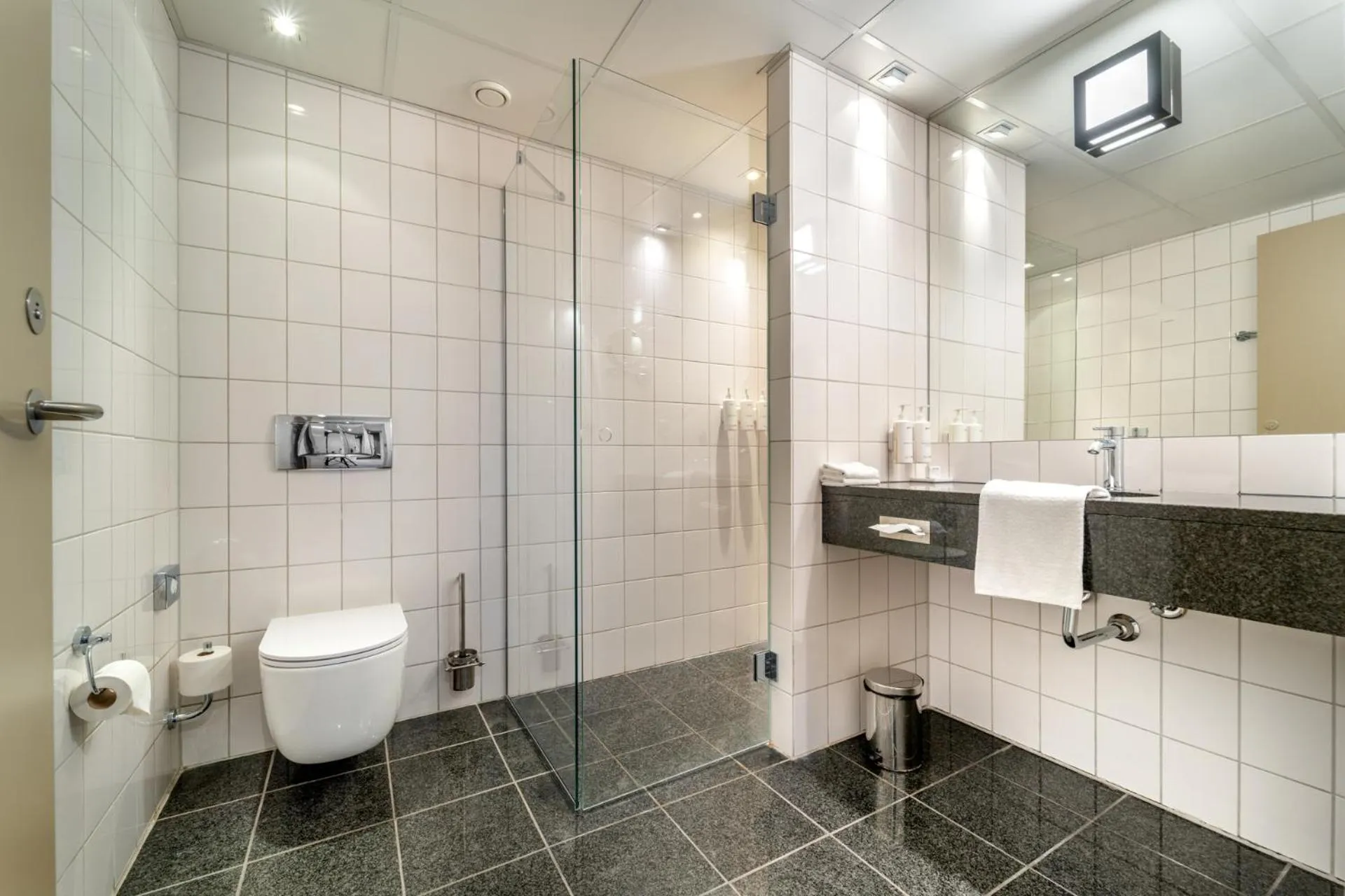 Shower in Radisson Hotel Papirfabrikken Silkeborg