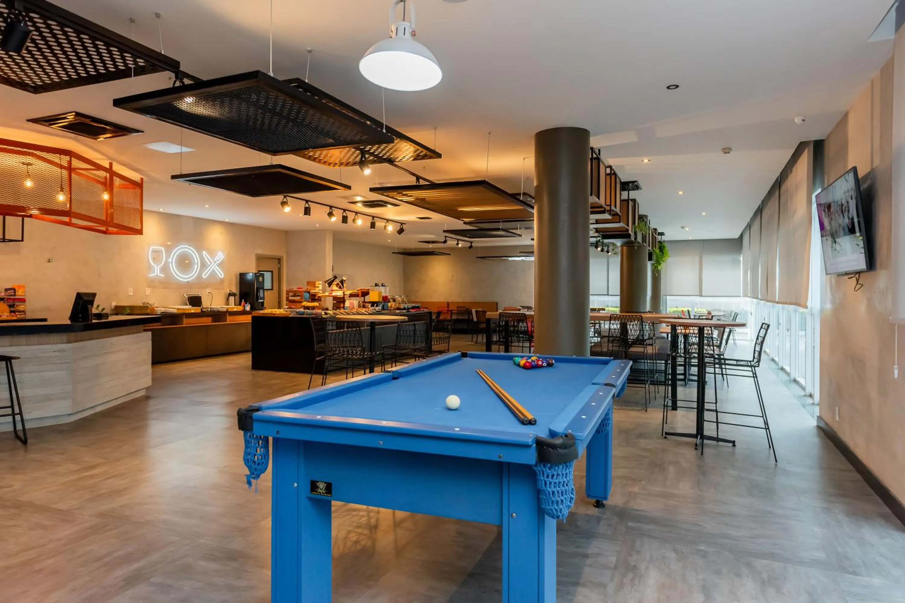 Billiard in ibis Vitoria Aeroporto