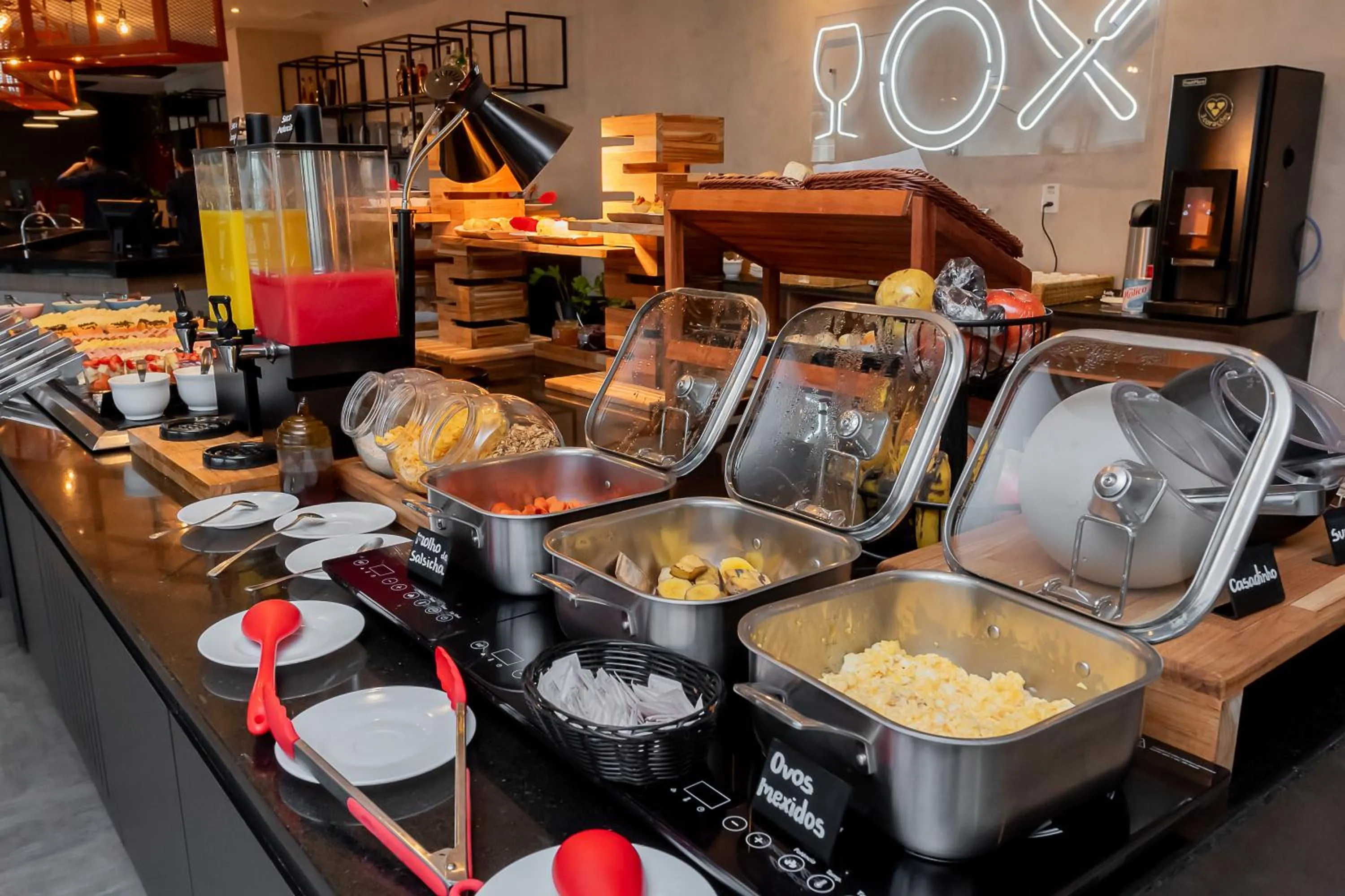 Food and drinks in ibis Vitoria Aeroporto