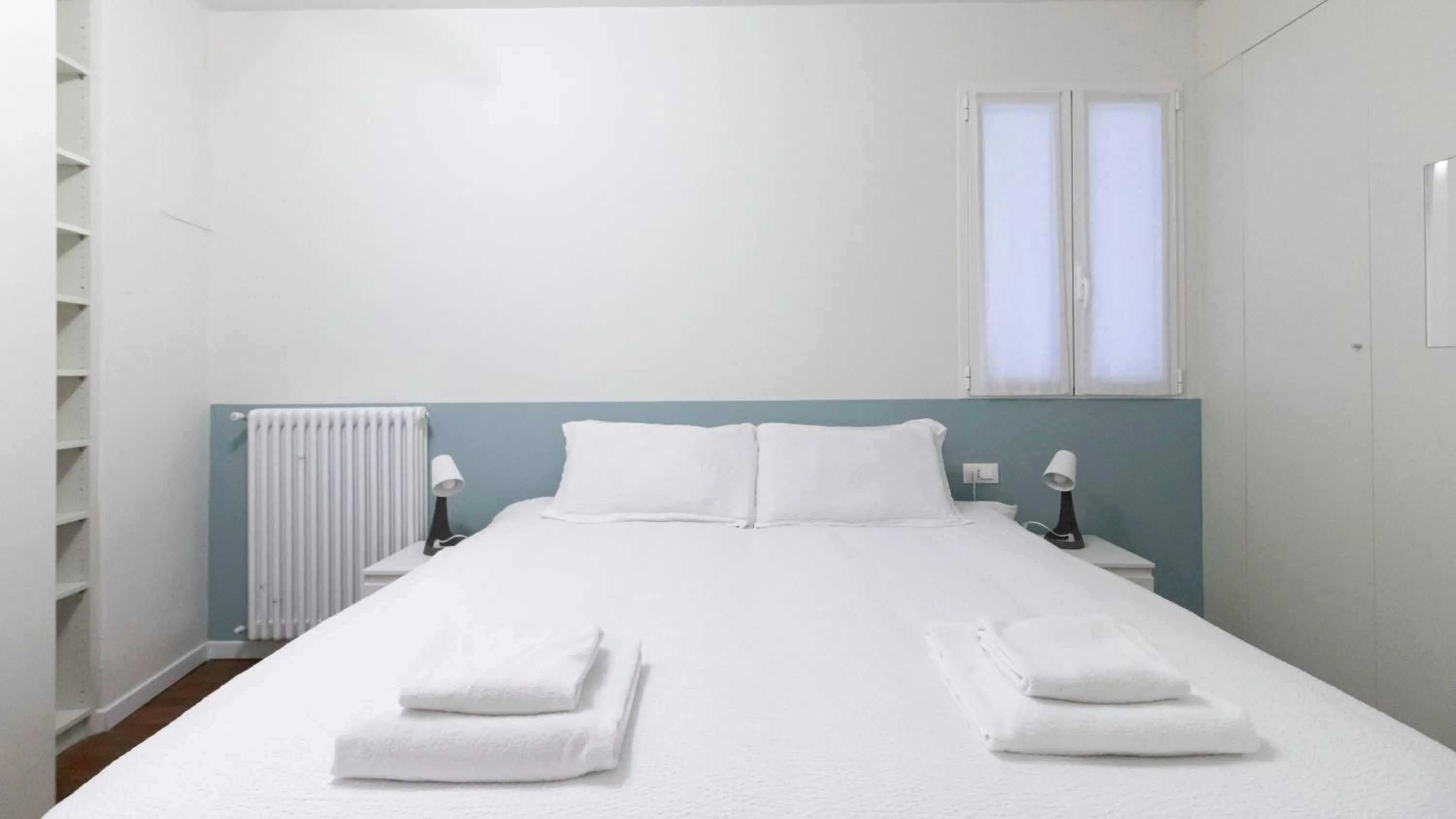 Bedroom, Bed in Italianway Easy - Piero della Francesca 19 A