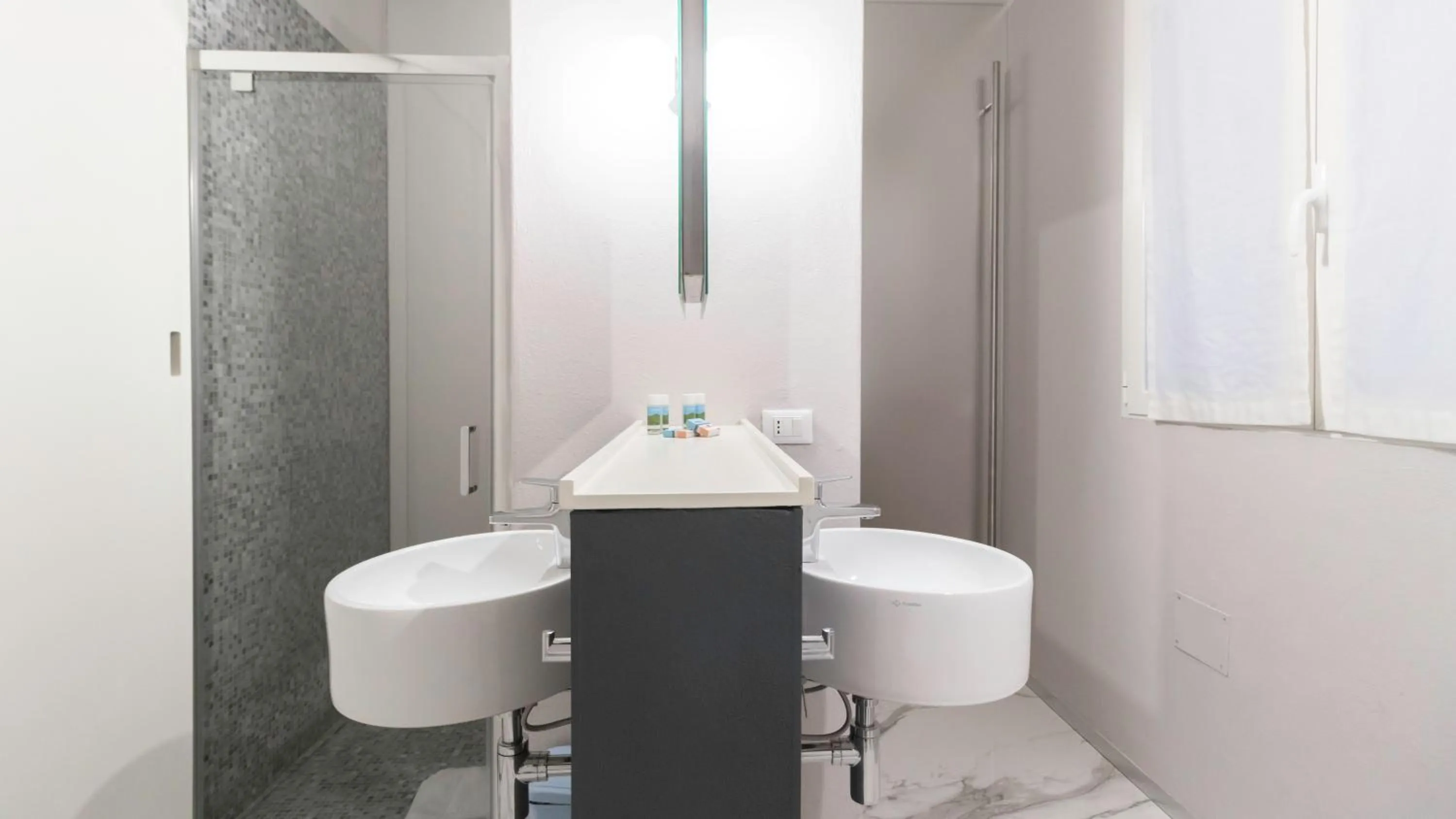 Bathroom in Italianway Easy - Piero della Francesca 19 A