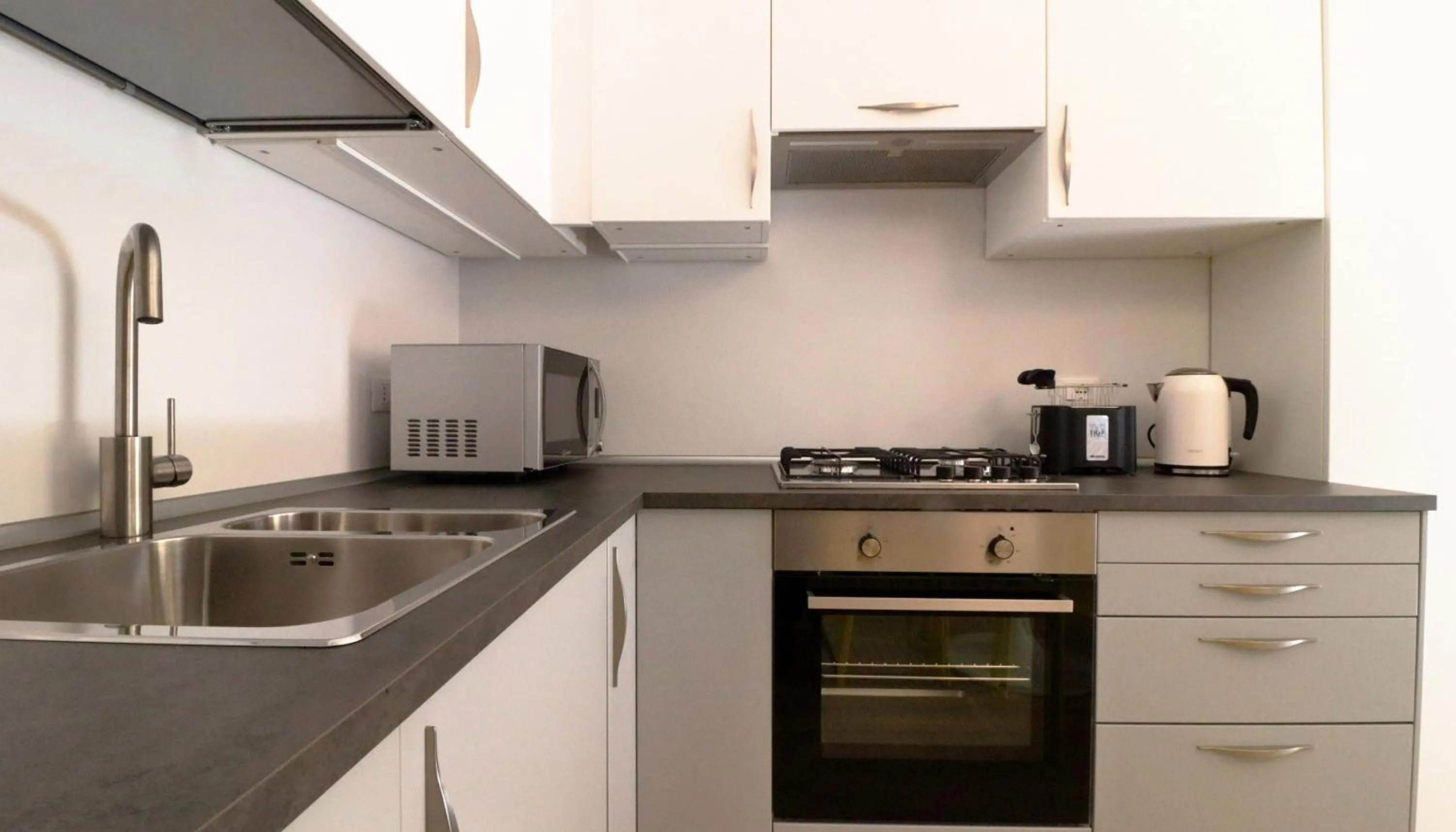 Kitchen or kitchenette in Italianway Easy - Piero della Francesca 19 A