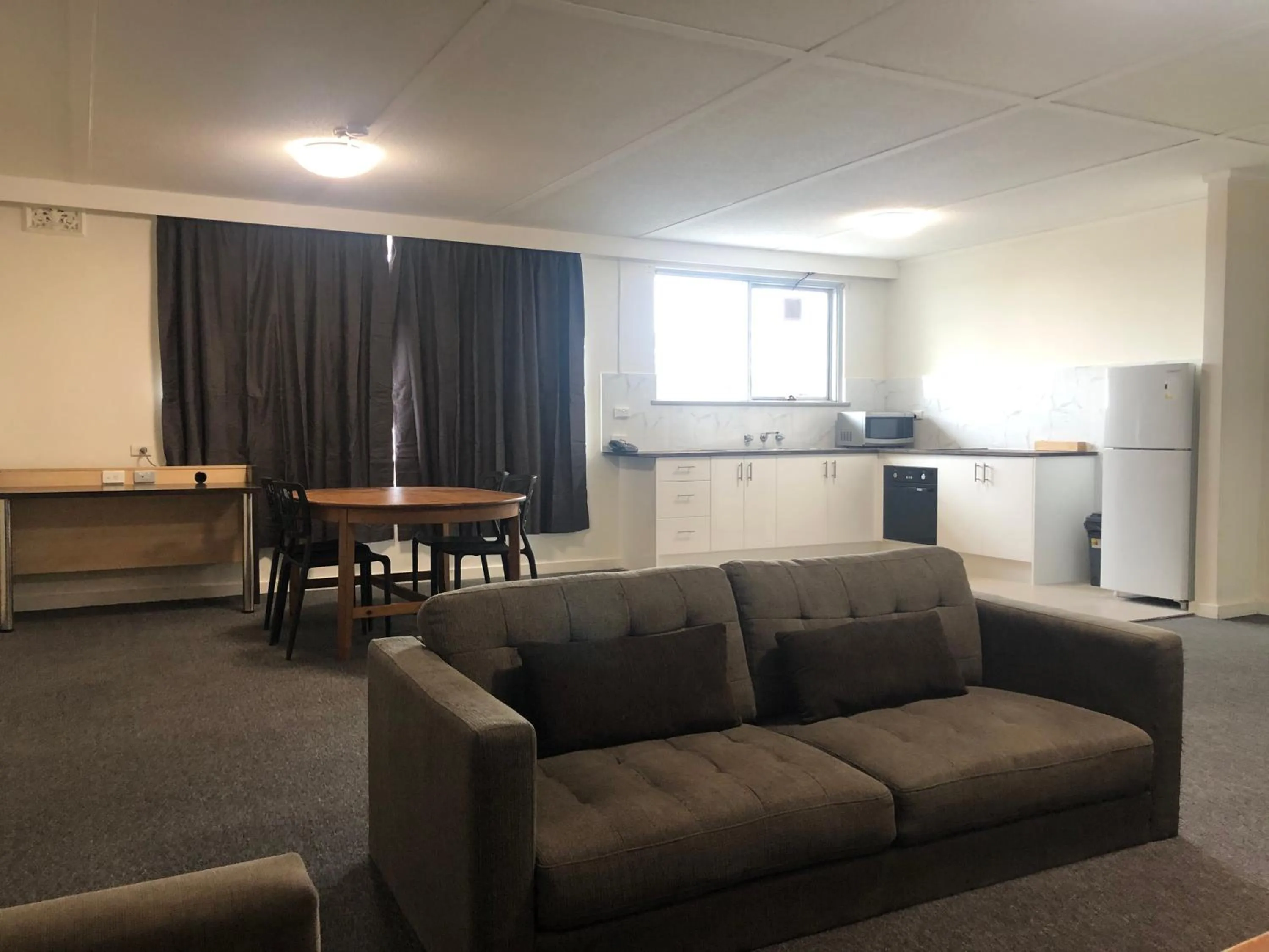 Coffee/tea facilities in Parkside Inn Motel