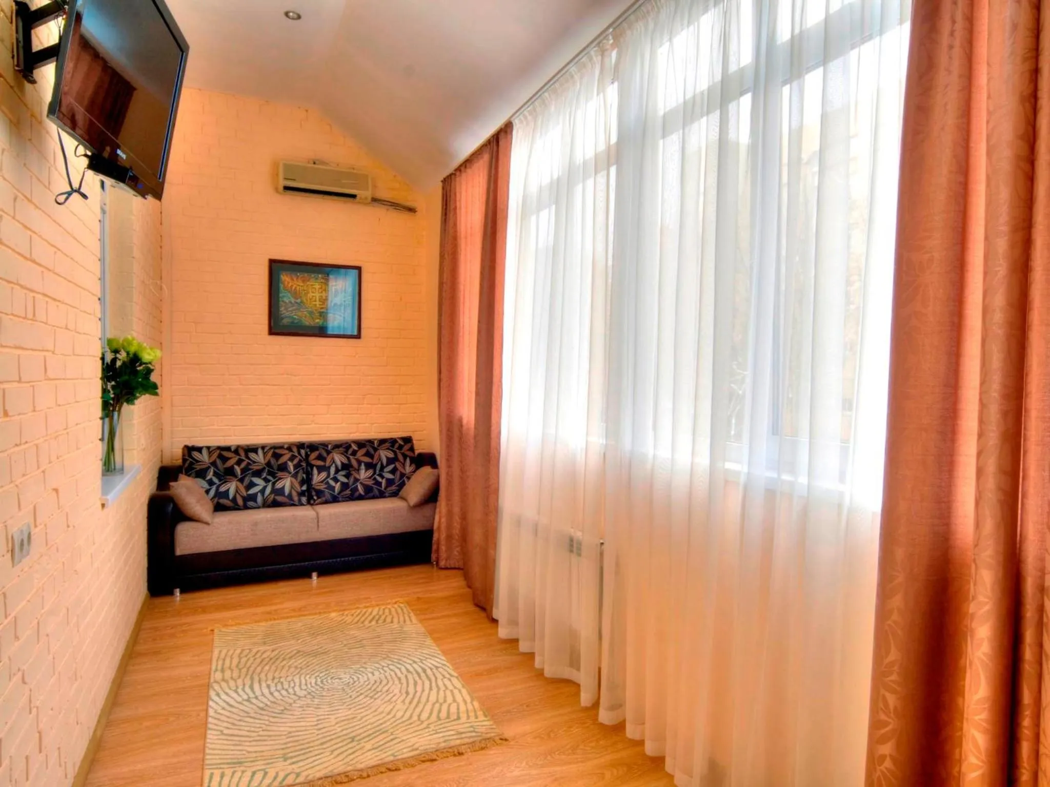 TV and multimedia in Sunday Apart Hotel