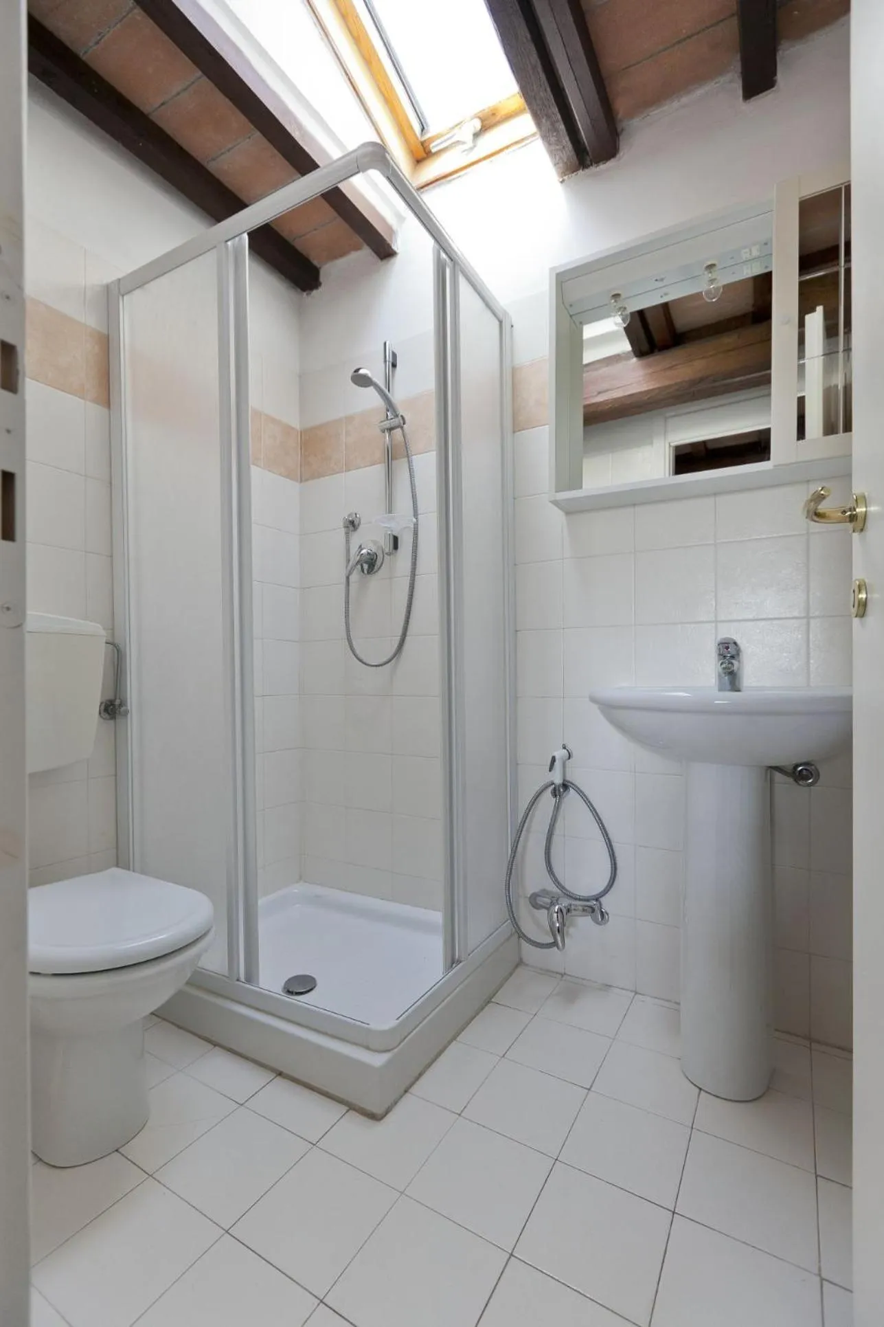 Bathroom in Borgo Guglielmo